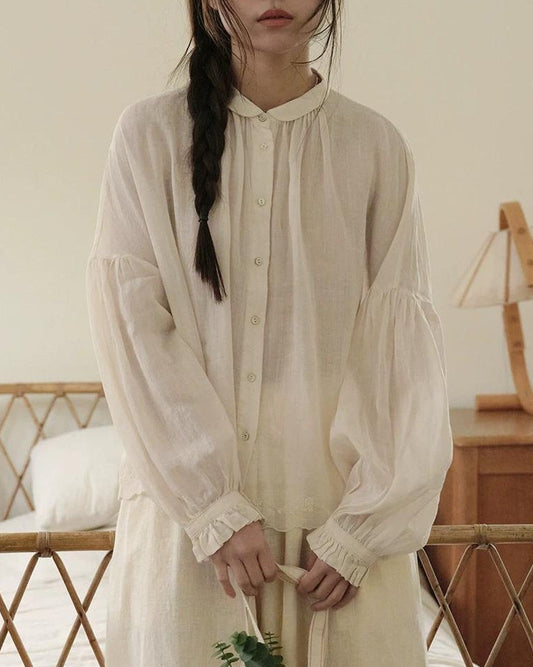 エンブロイダリーパフスリーブブラウス 10270