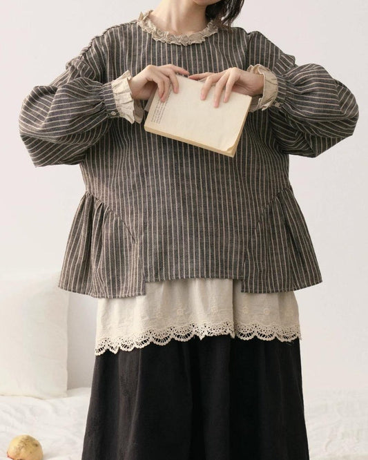 ルーナストライプ フリルネックボタンバックブラウス 10231