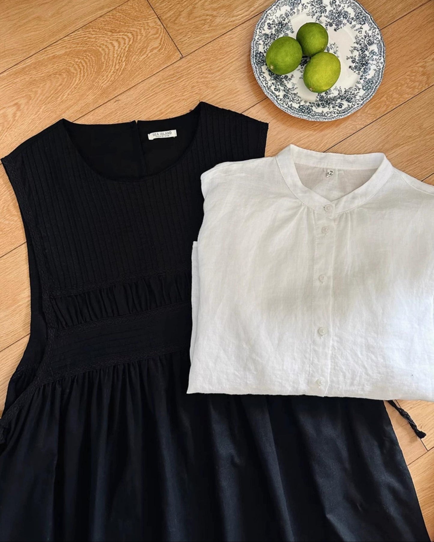 バンドカラーパフスリーブフリルブラウス 10004