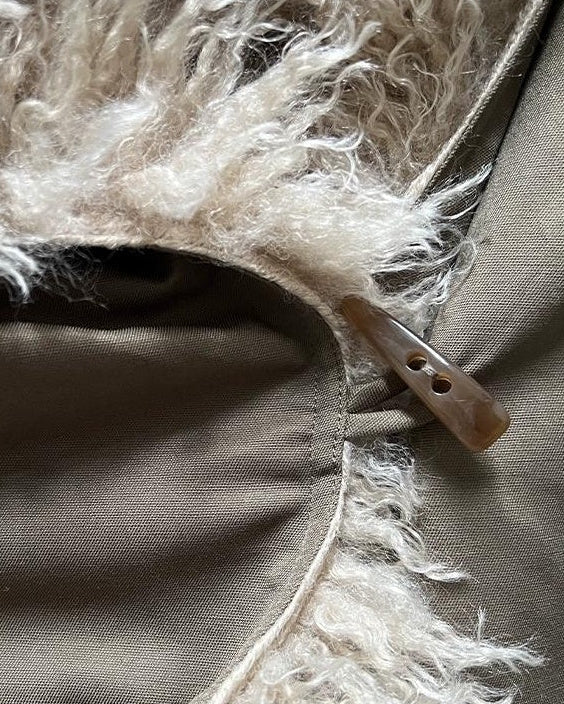 ヒュッゲファーホーンボタンコート 10138