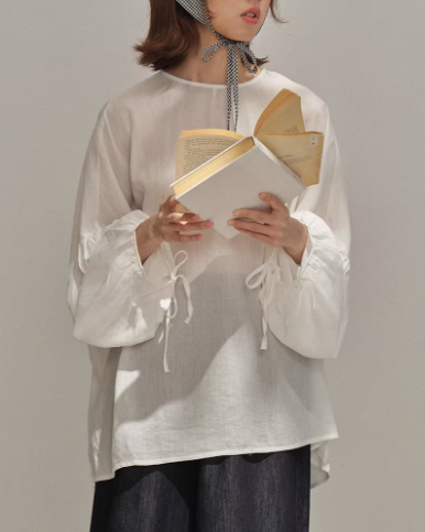 ノルヴァリーナフローラルブラウス 10266