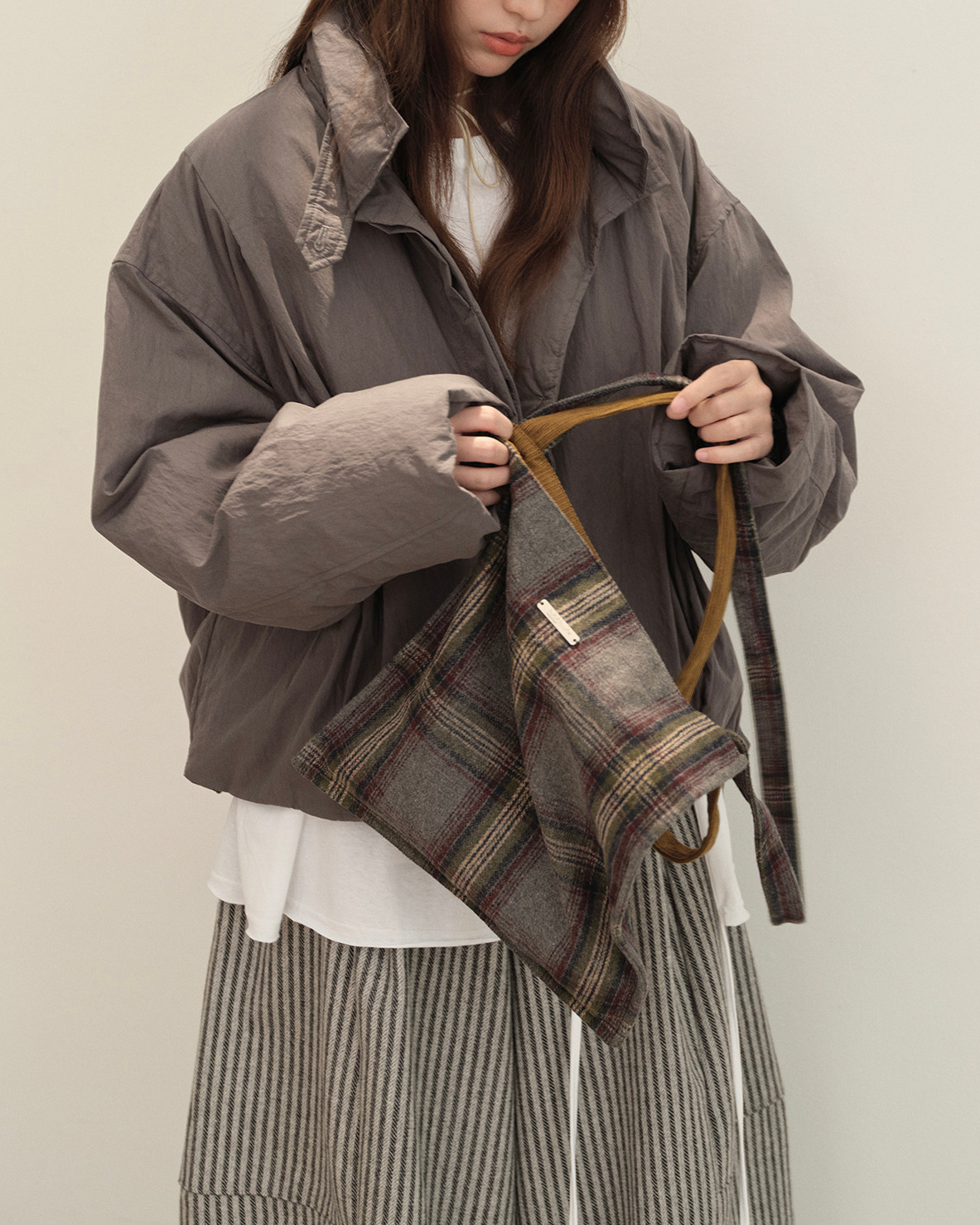 スタンドミニマルショートダウンコート 10151