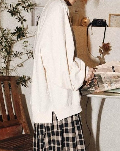 ラウンドメロウスリットプルオーバー 10122