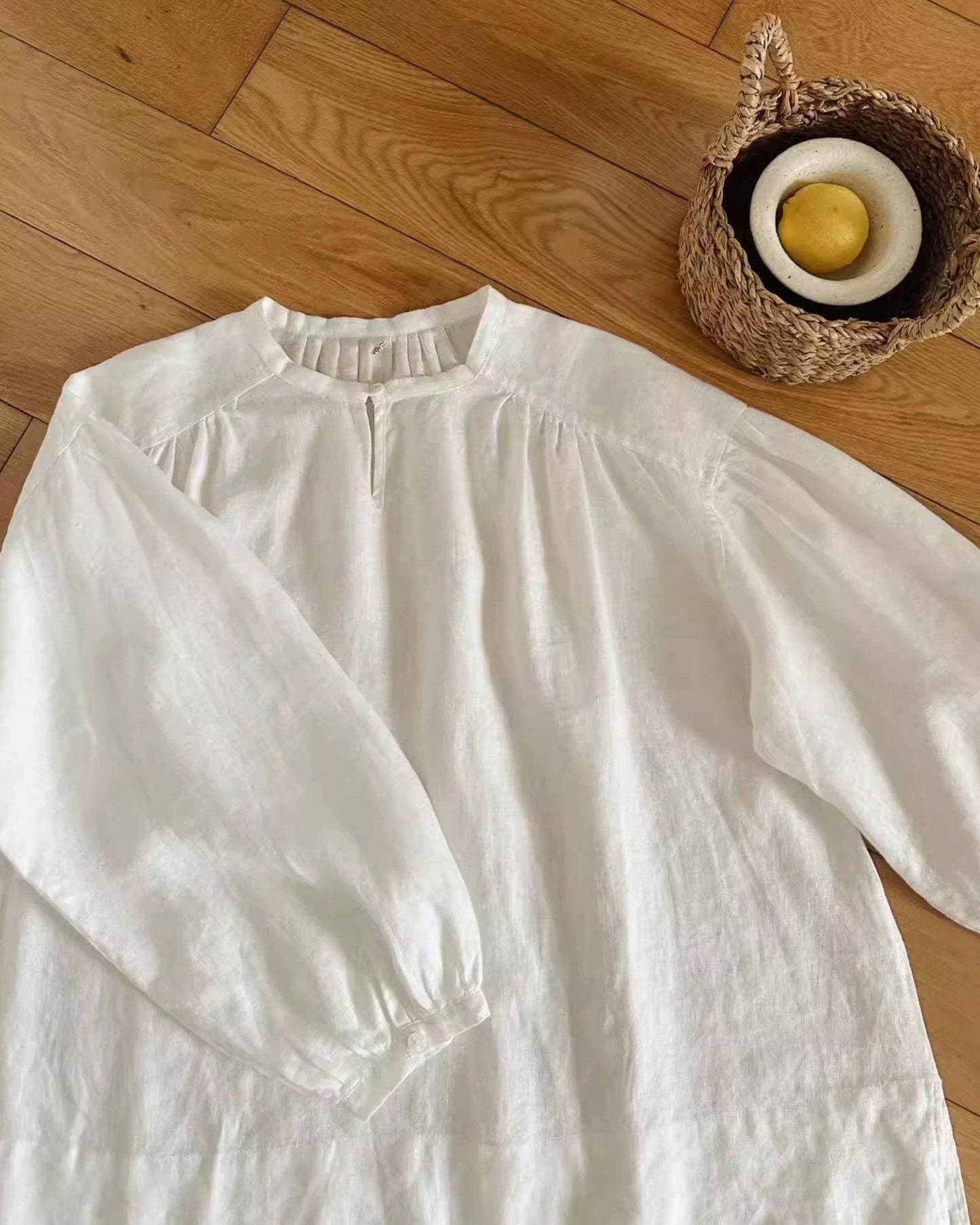 ミニスリットフレアブラウス 10019