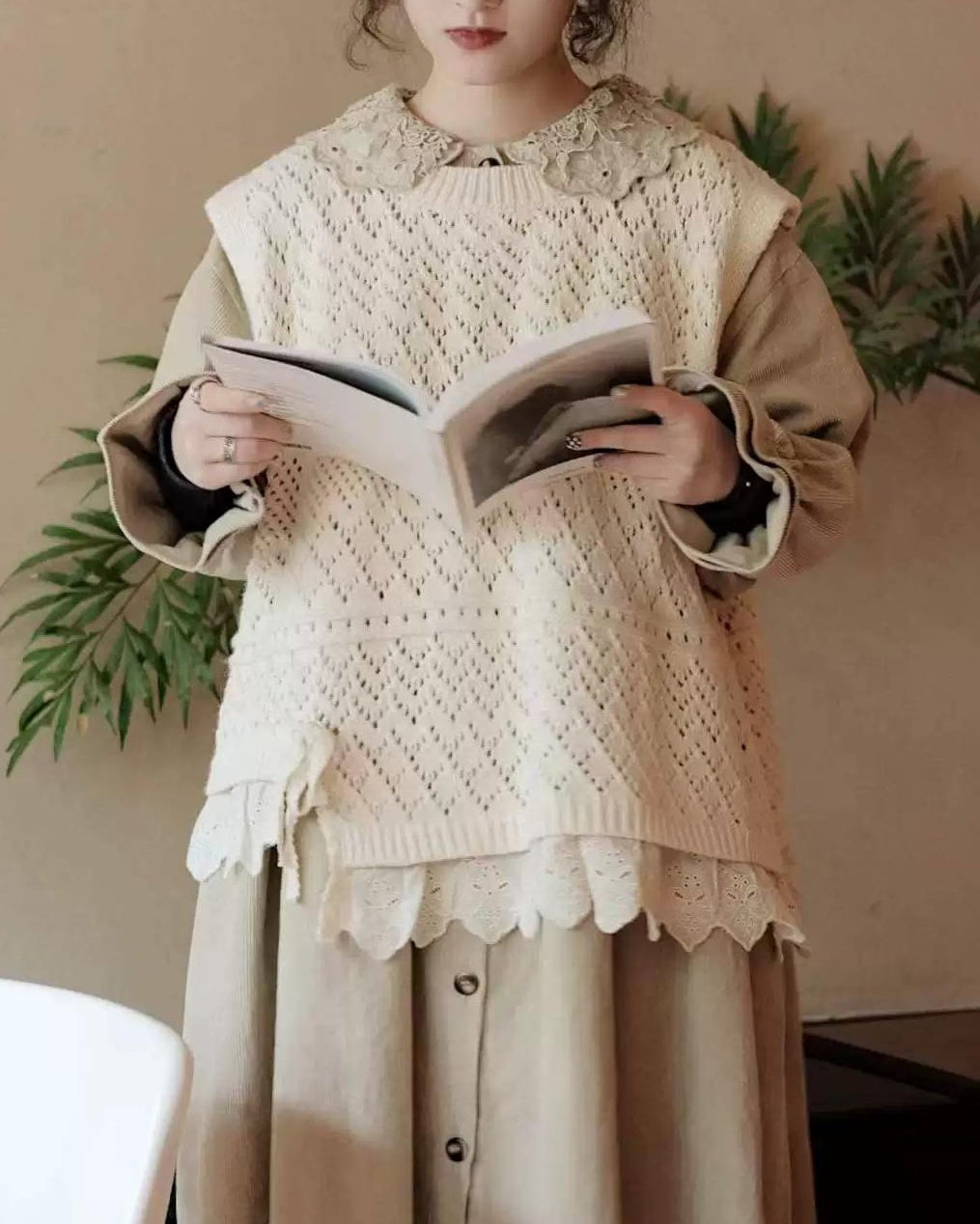 ノルディックアイレットニットベスト 10100