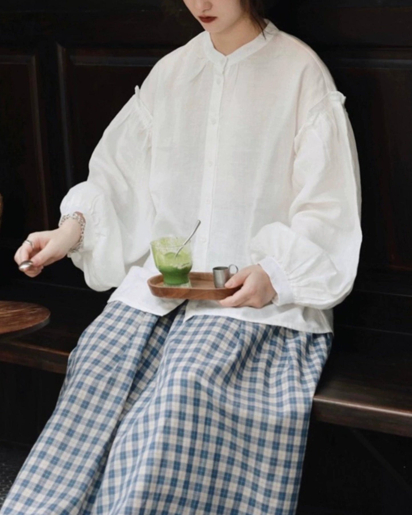 バンドカラーパフスリーブフリルブラウス 10004