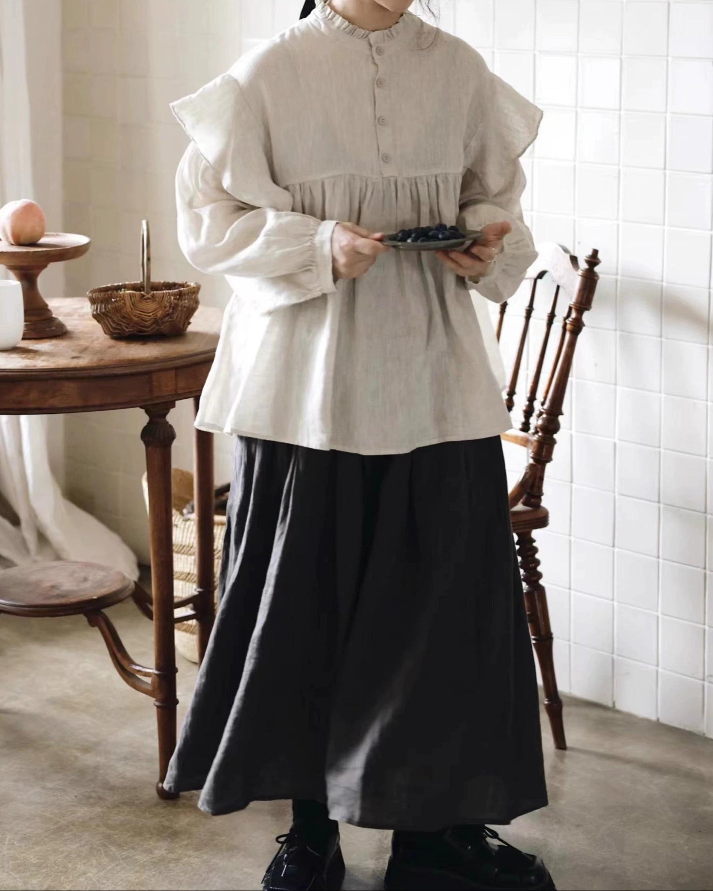 ハーフボタンフリルルミブラウス 10084