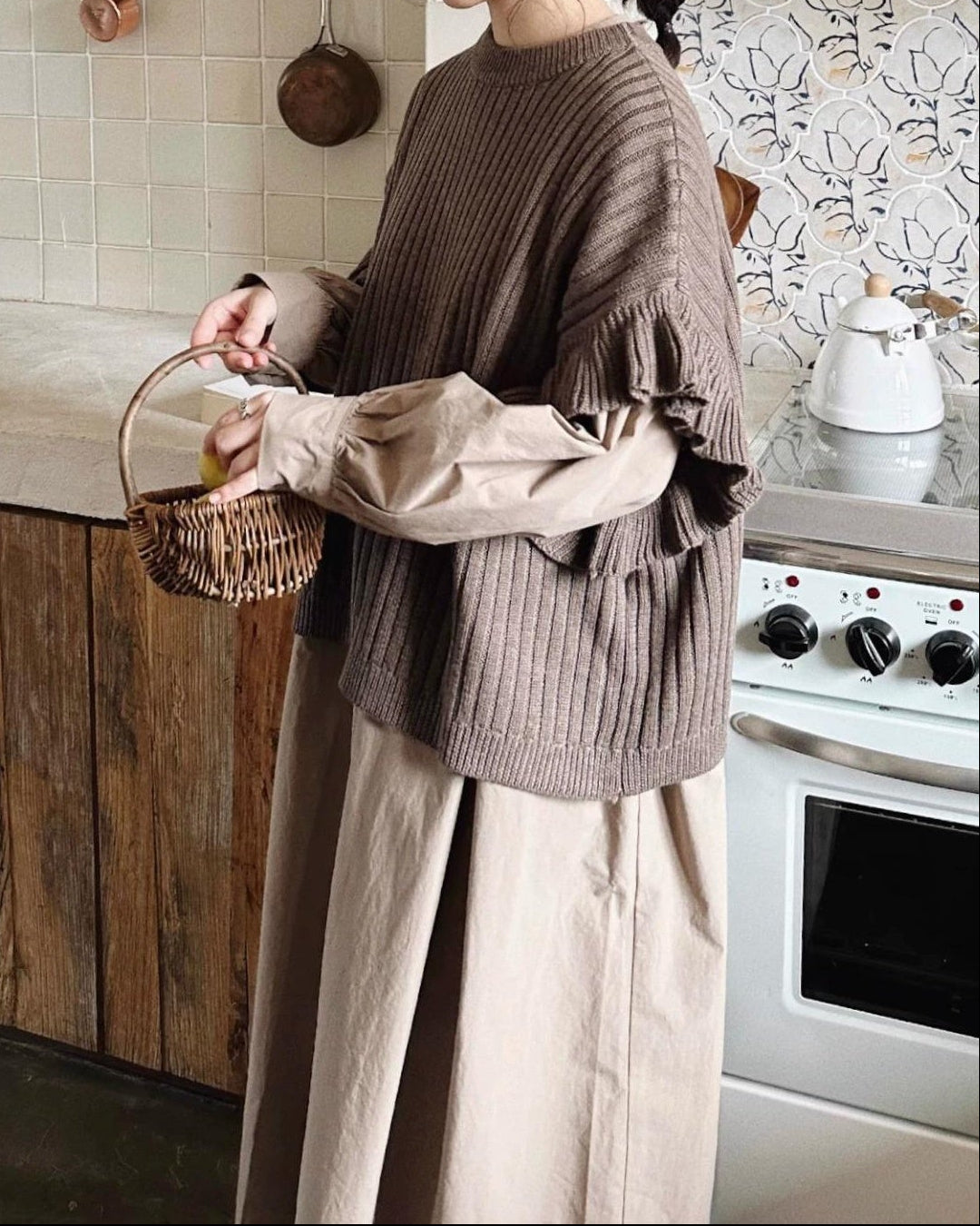 フリルリブニットベスト 10076