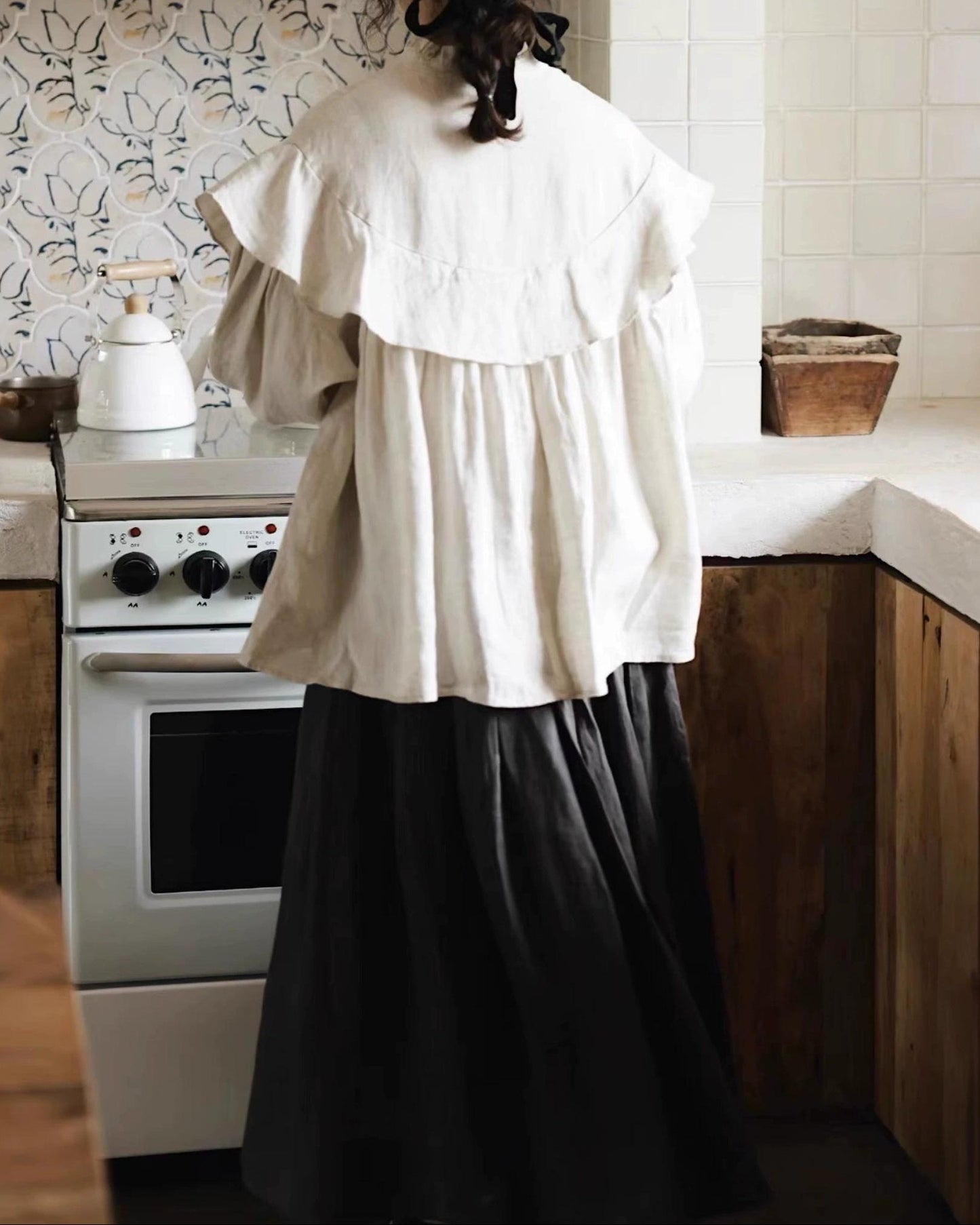 ハーフボタンフリルルミブラウス 10084