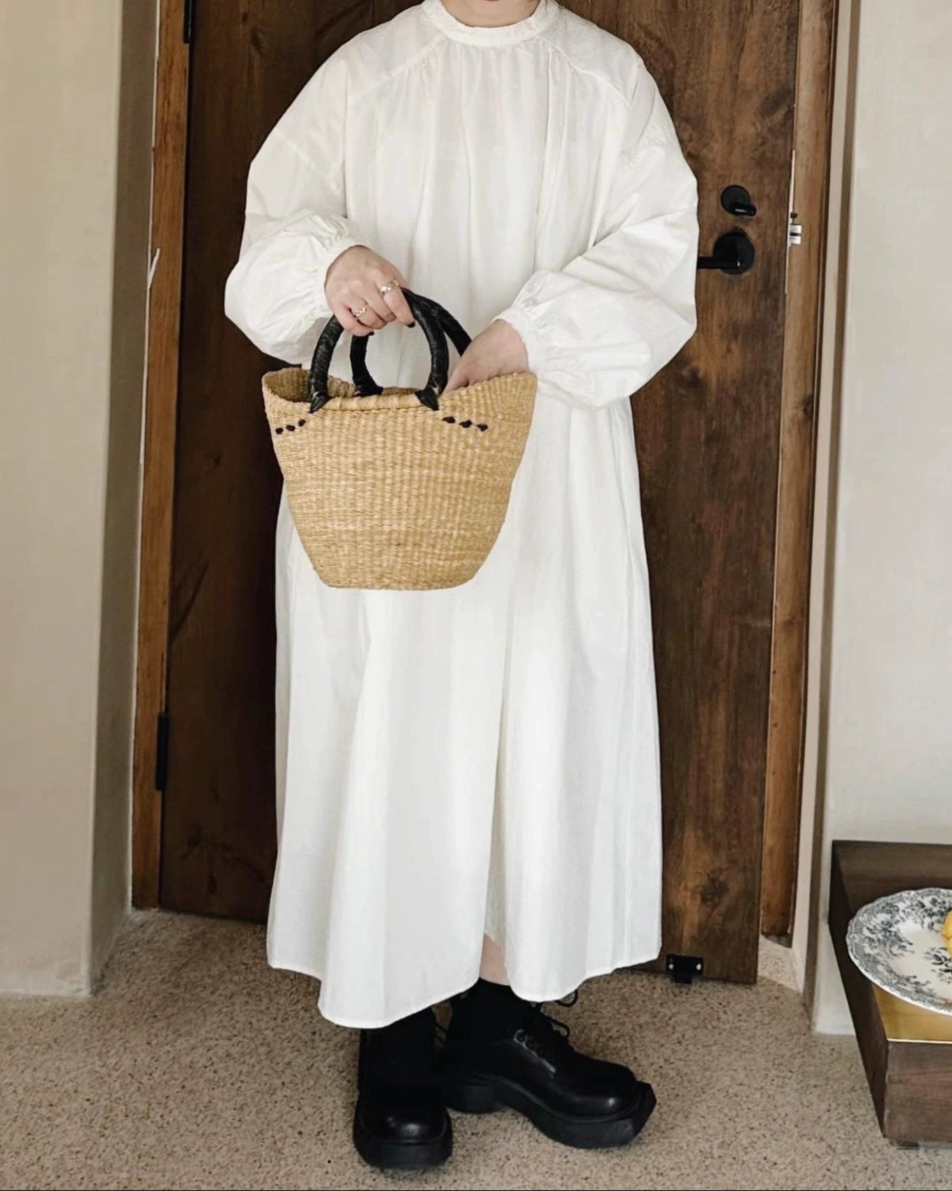 バックボタンレースワンピース 10022