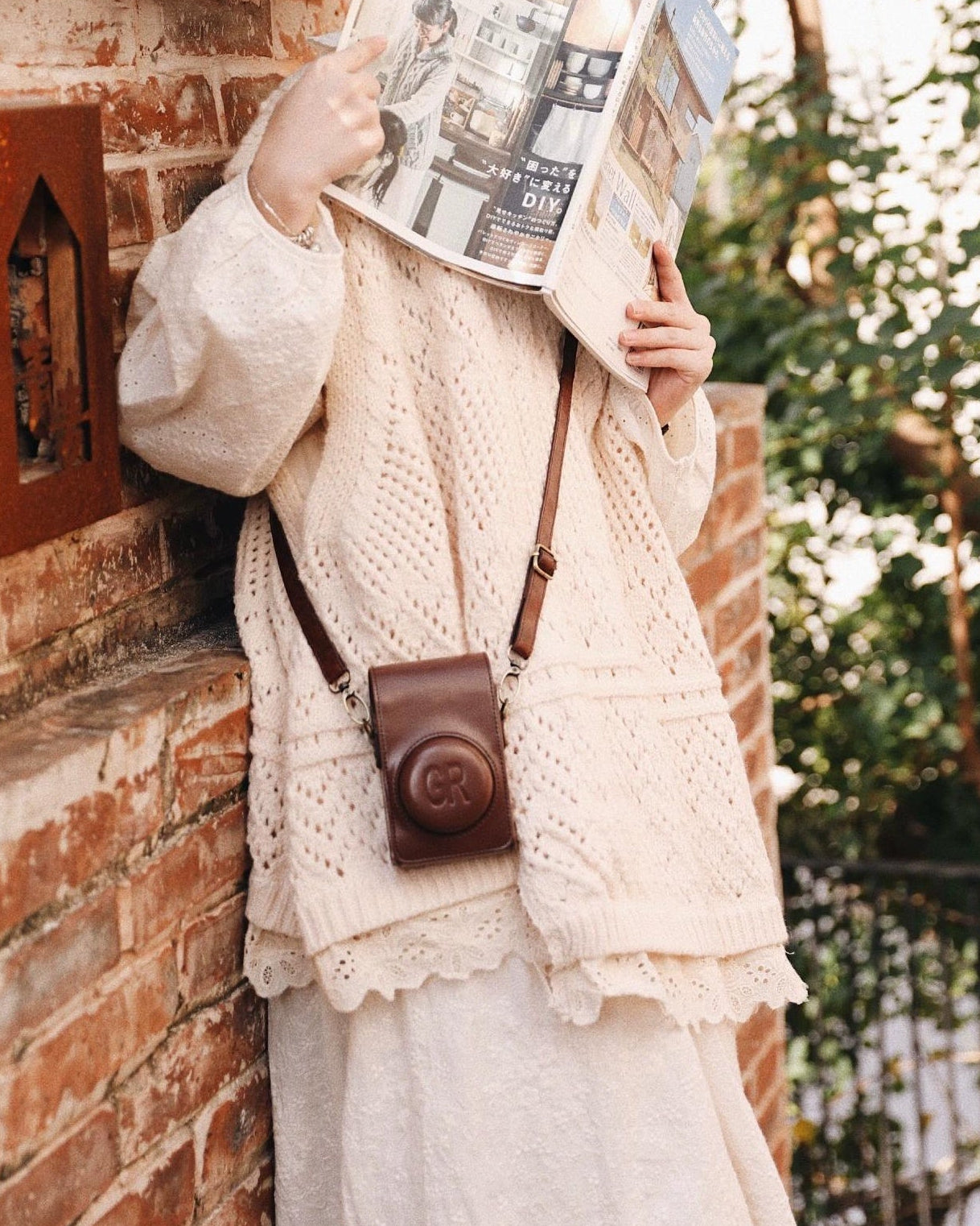 ホールパターンレース ニットベスト 10121