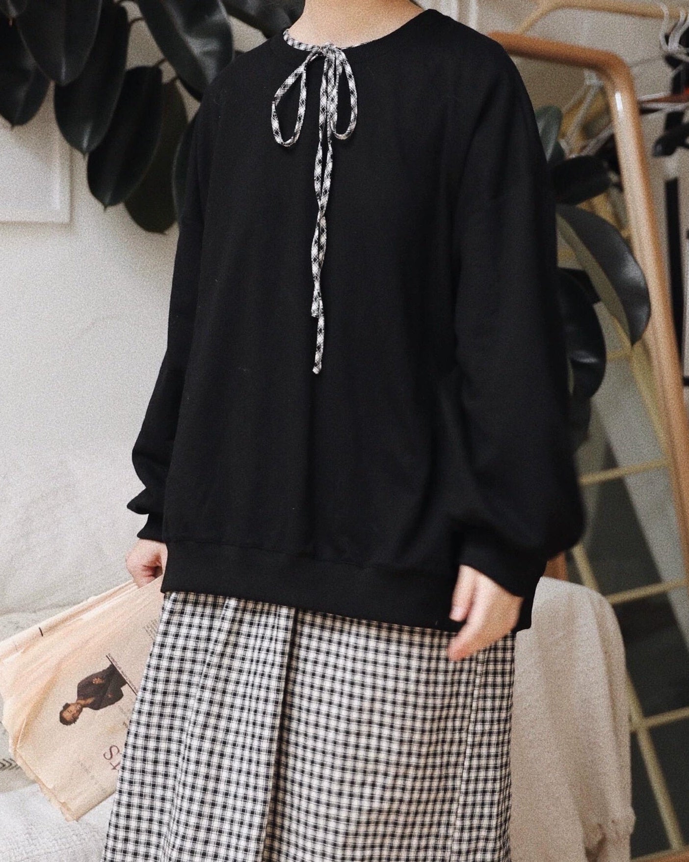 ラウンドメロウスリットプルオーバー 10122