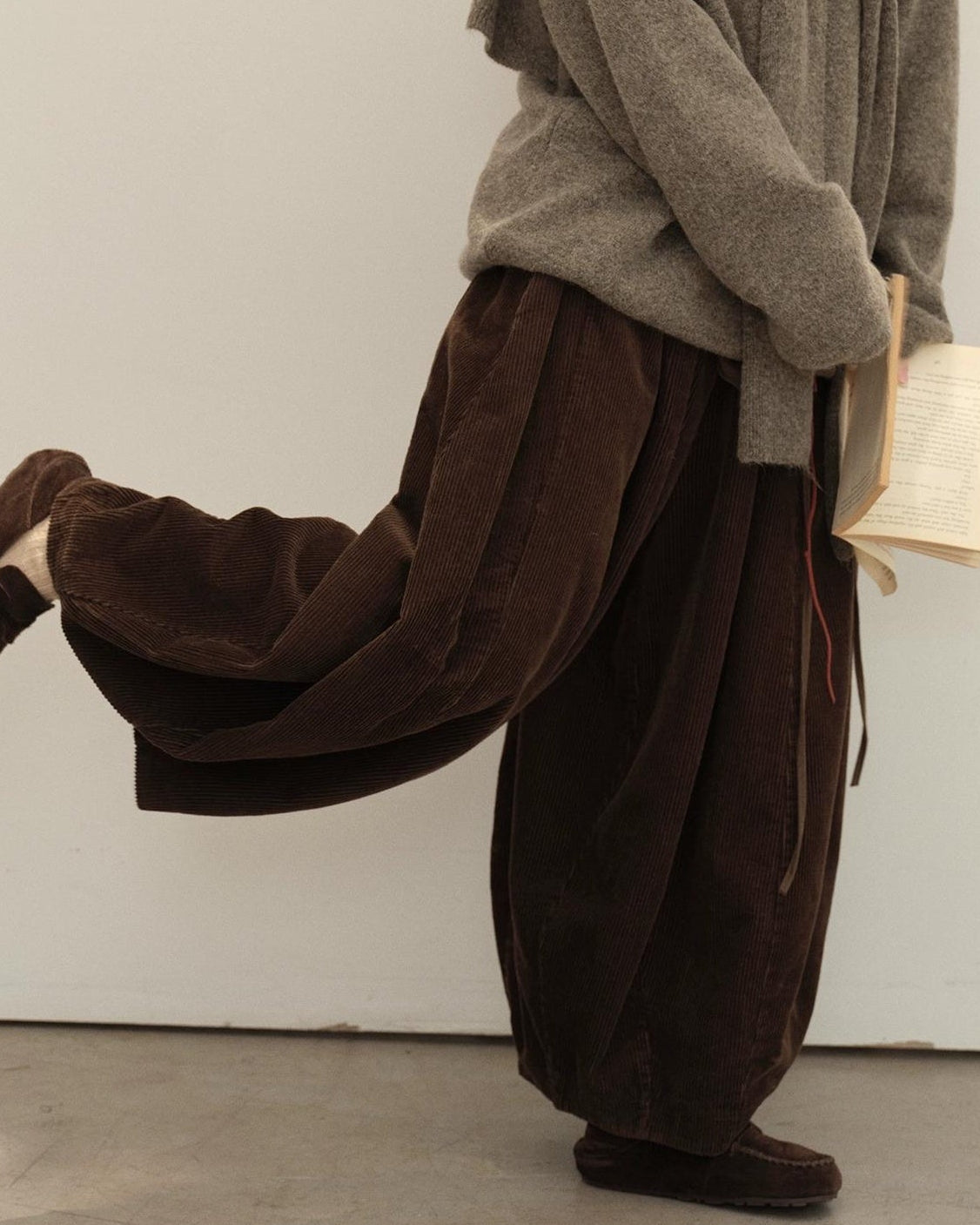 コージーコーデュロイワイドパンツ 10140