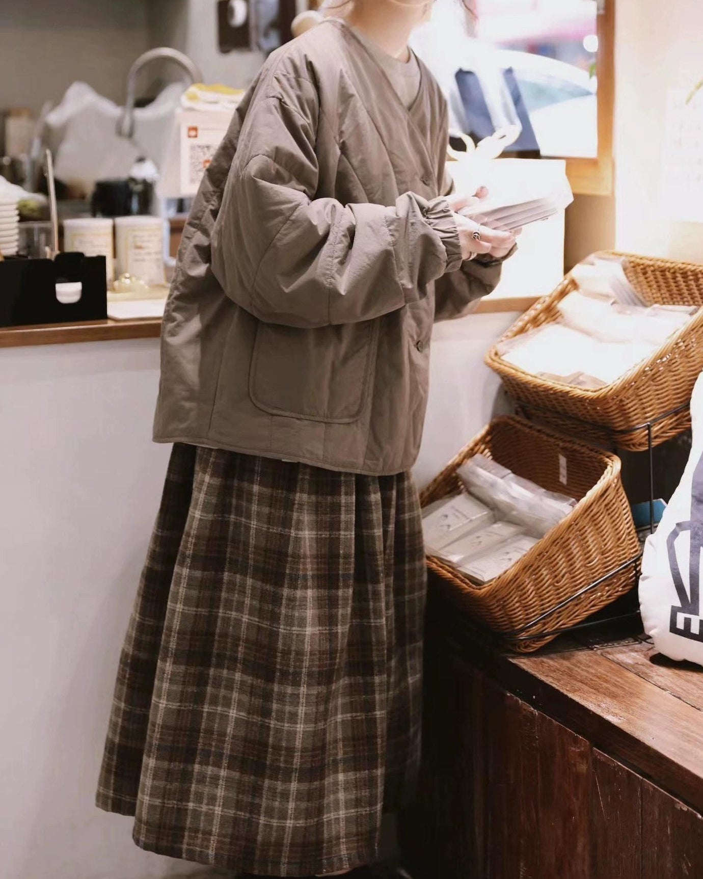 Aラインチェック柄ミディスカート 10107