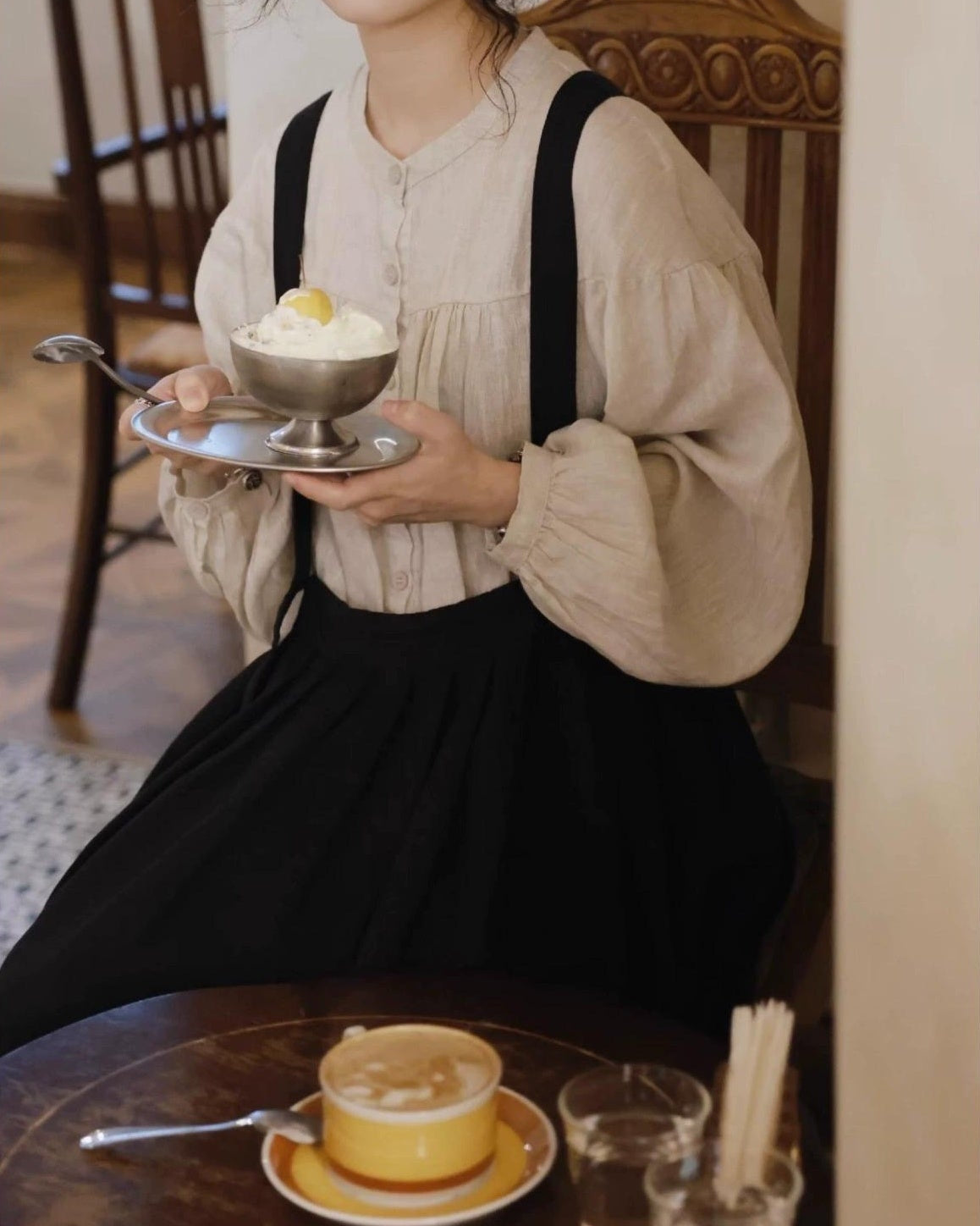 ヴィントロングストラップスカート 10085