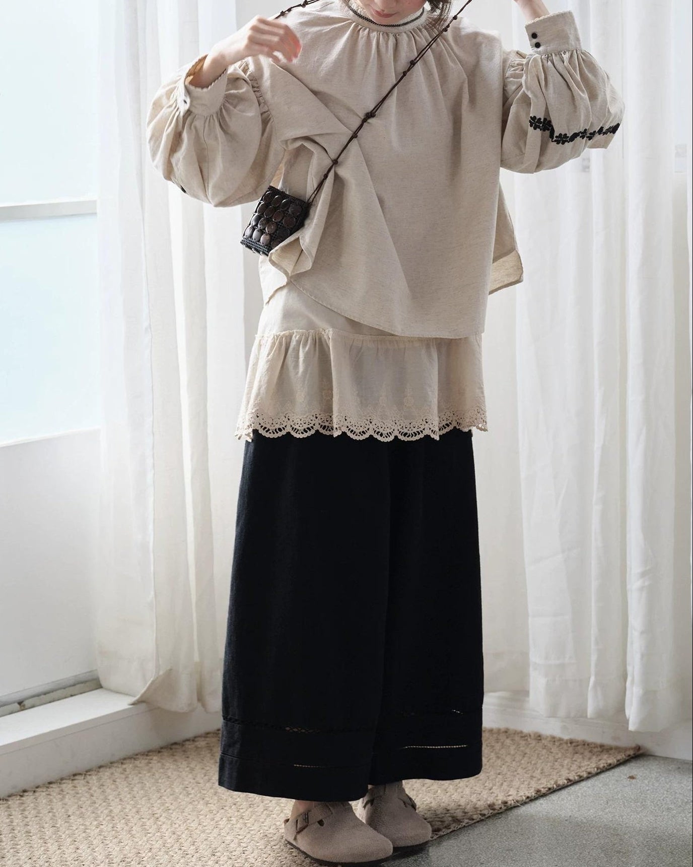 エルヴィスティアメッシュワイドパンツ 10258