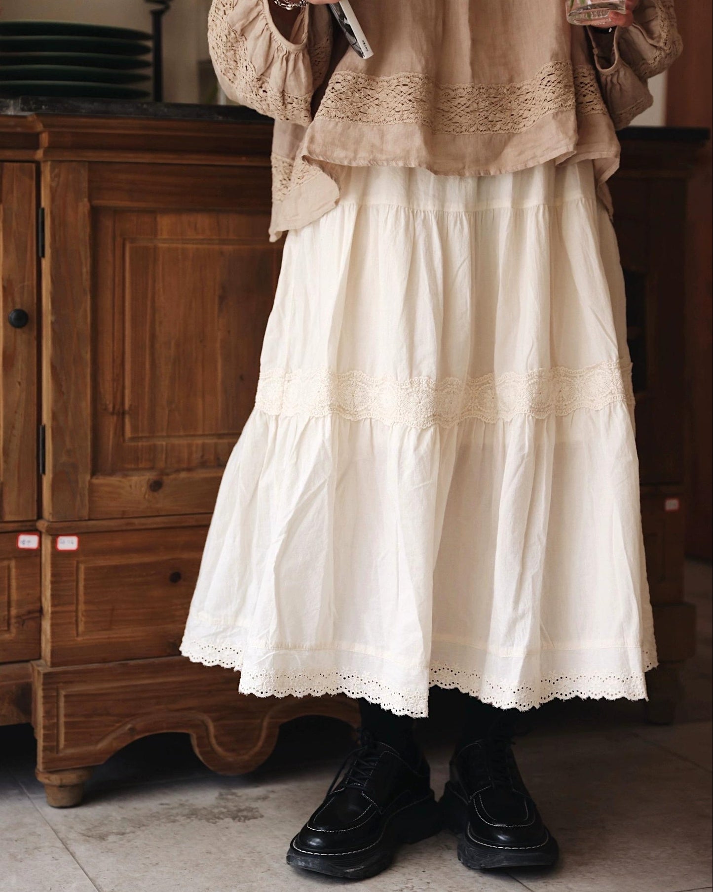 ミルキーレースレトロスカート 10116