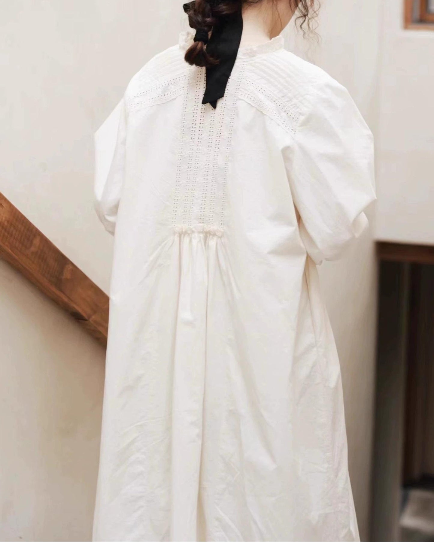 ハーフボタンレースピンタックワンピース 10094