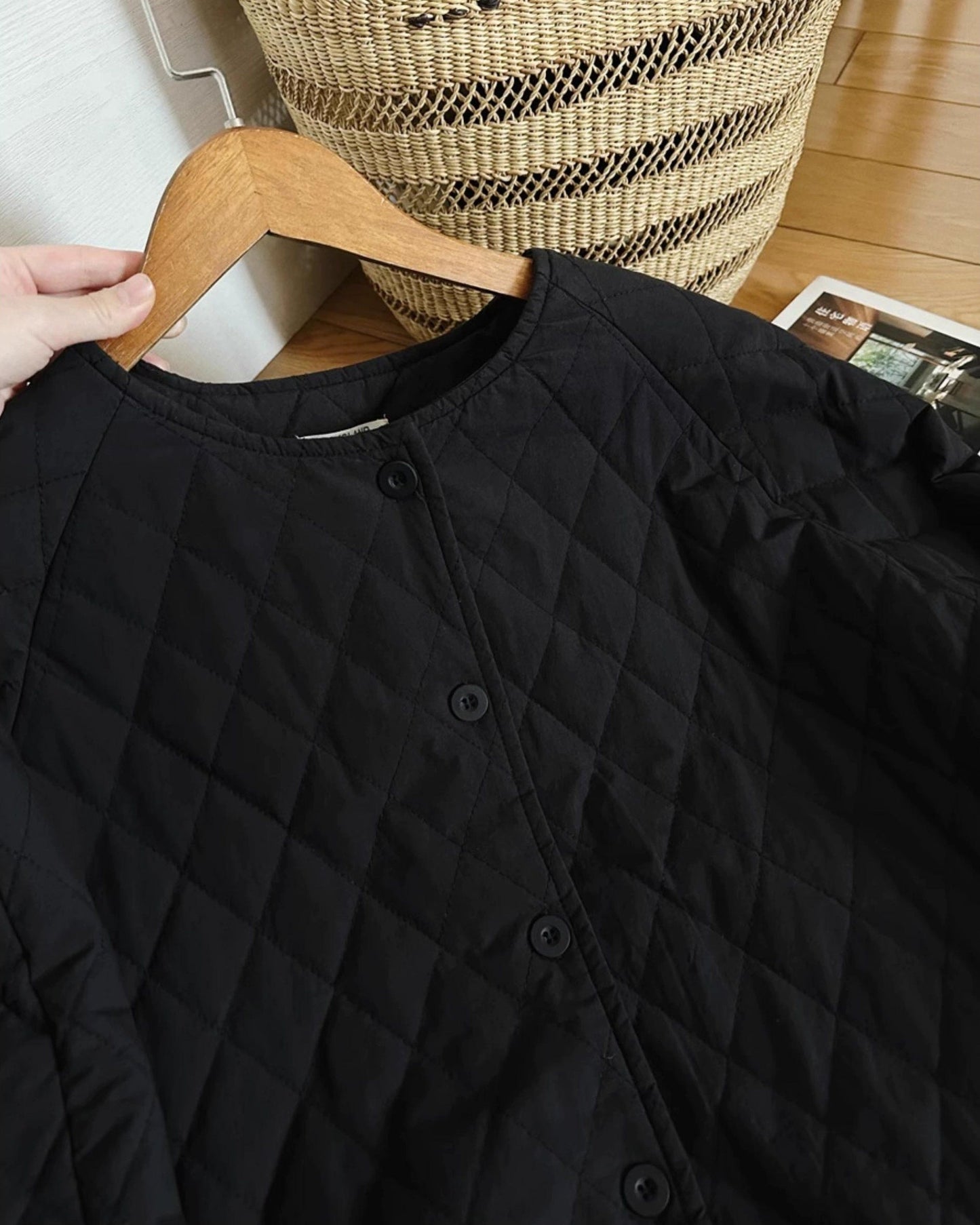 ノーカラーレトロダイヤモンドキルティングロングコート 10006