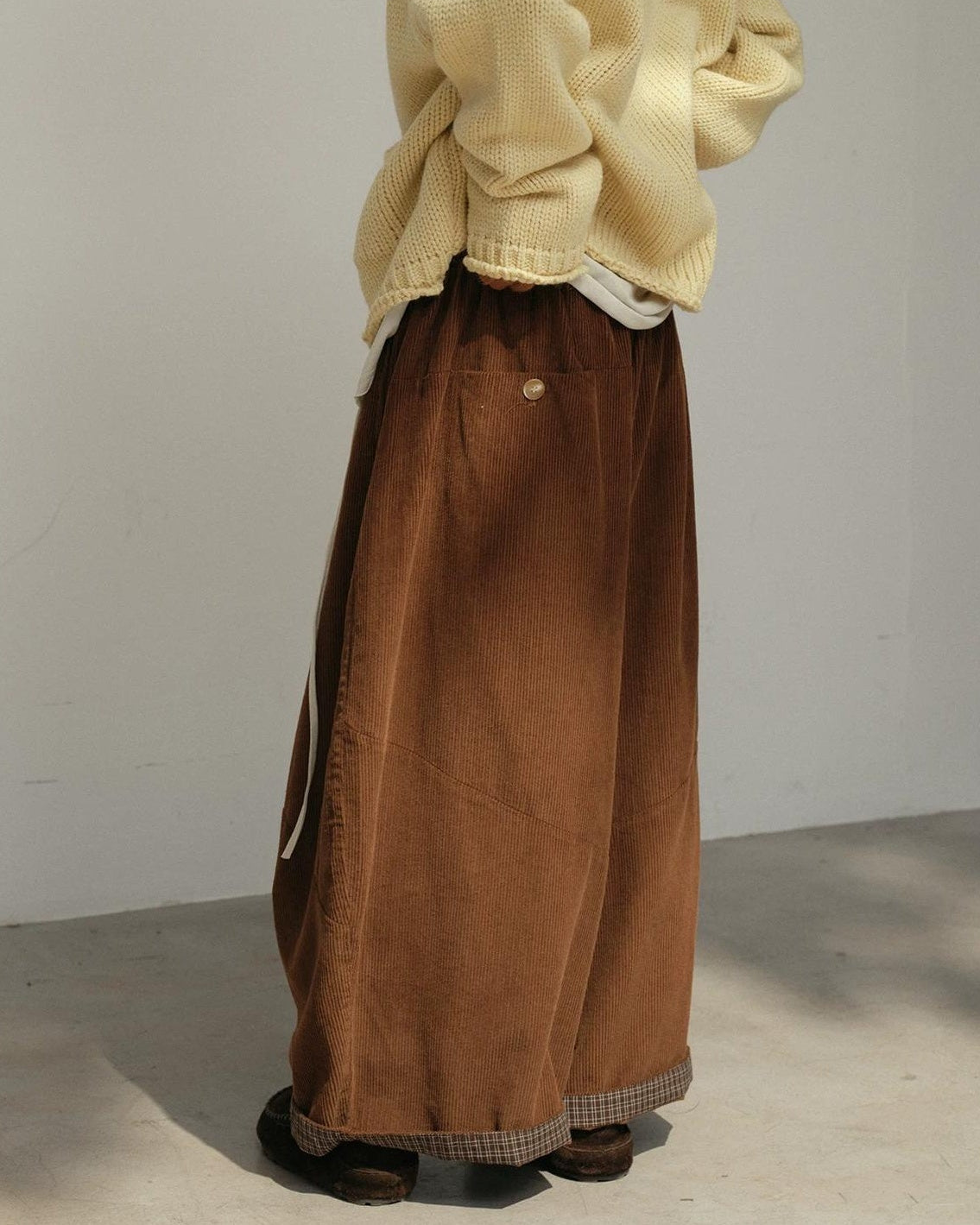 コーデュロイランタンシルエットカジュアルパンツ 10169