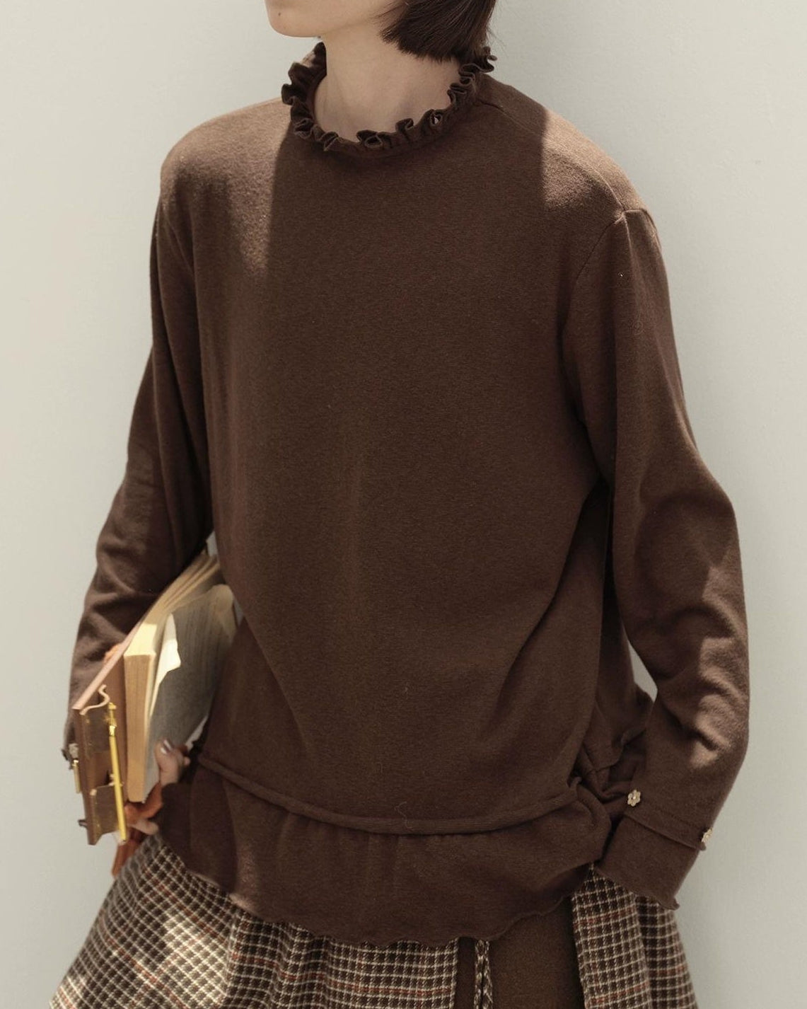 ブロッサムボタンフリルプルオーバー 10127