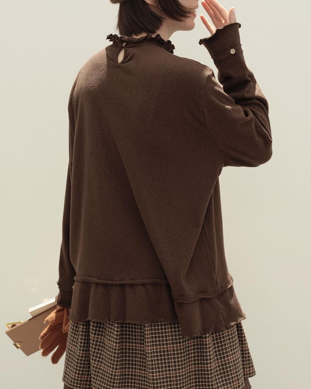 ブロッサムボタンフリルプルオーバー 10127