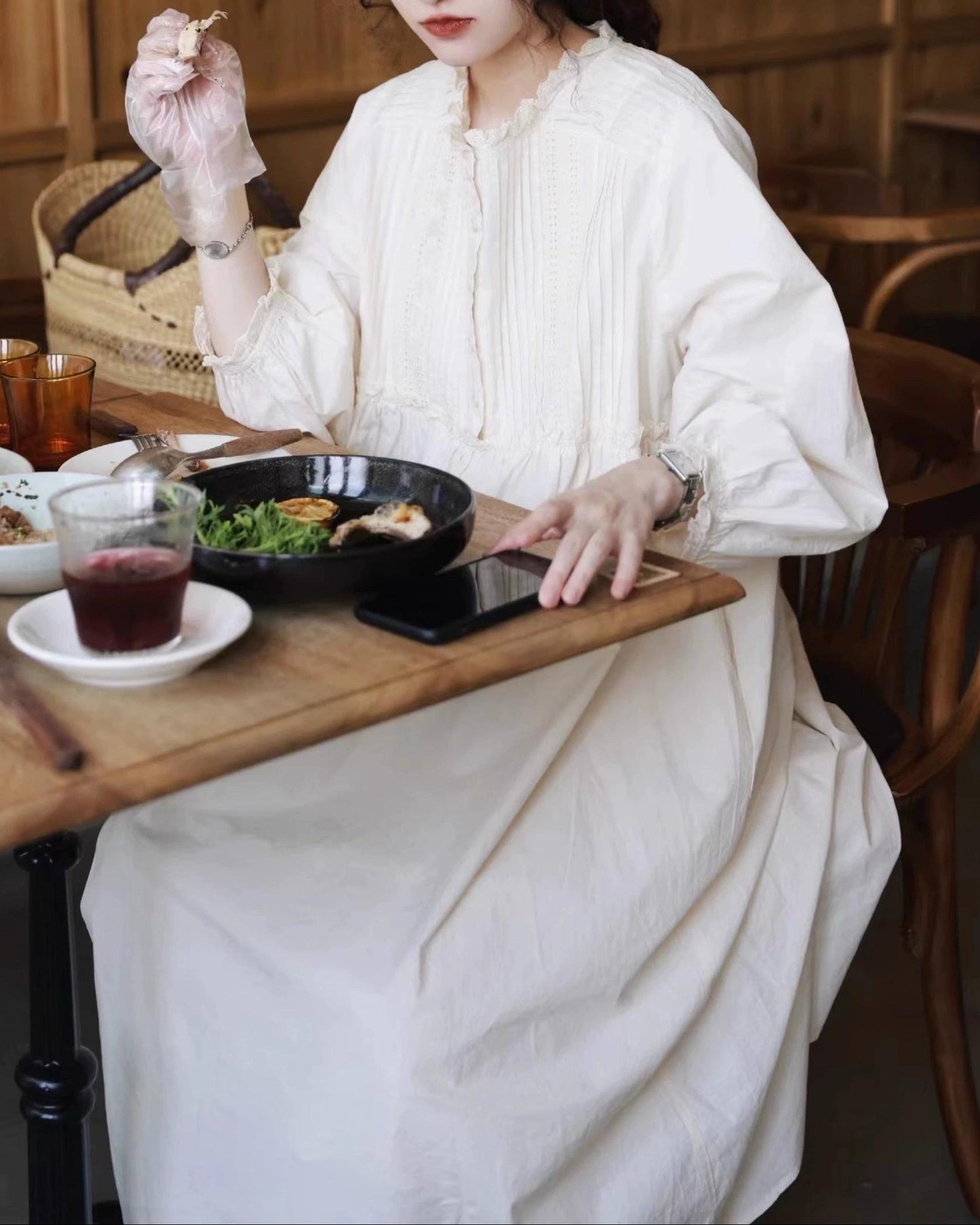 ハーフボタンレースピンタックワンピース 10094