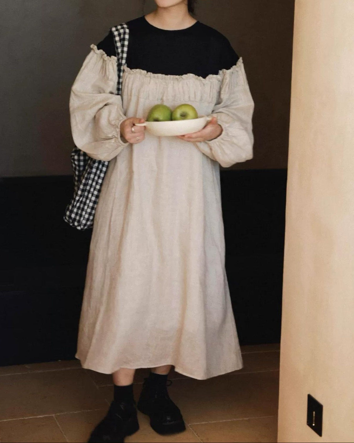 パフスリーブバイカラープリーツワンピース 10020