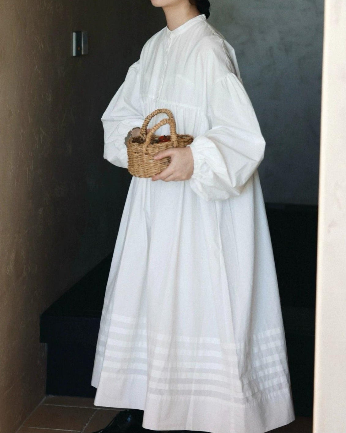 バンドカラーハーフボタンレトロワンピース 10017