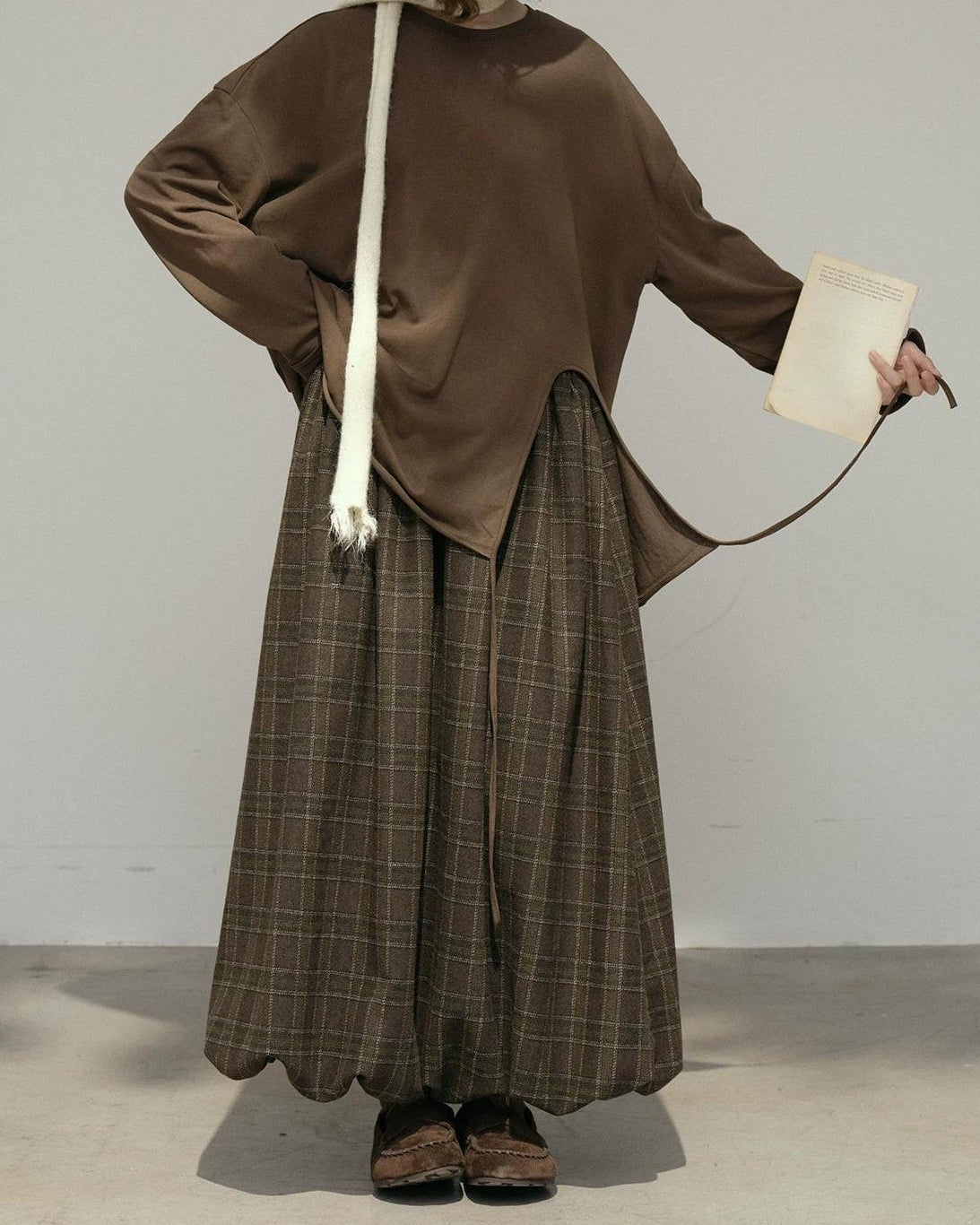 スカンディスリットトップカットソー 10181