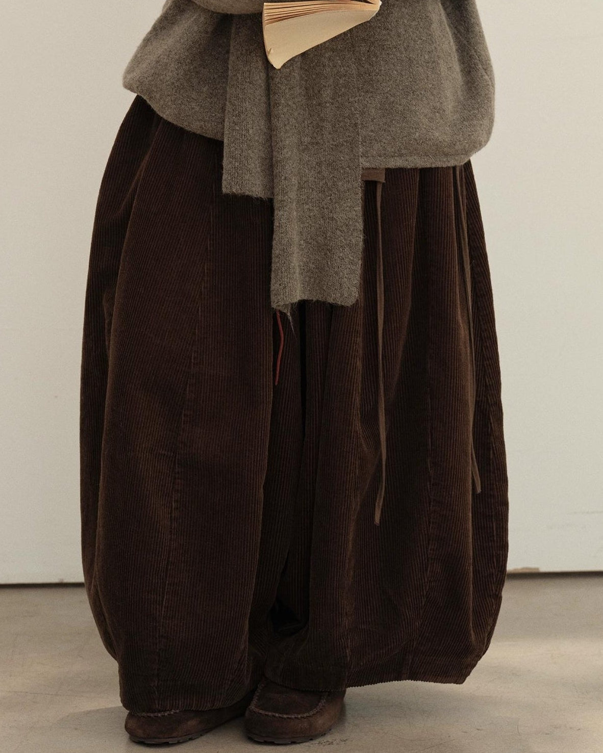 コージーコーデュロイワイドパンツ 10140