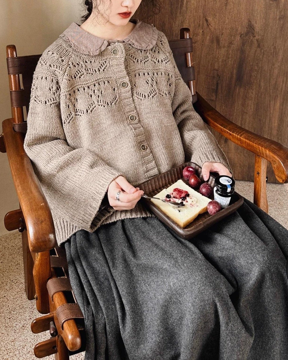 ラウンドネックレトロコージーカーディガン 10007