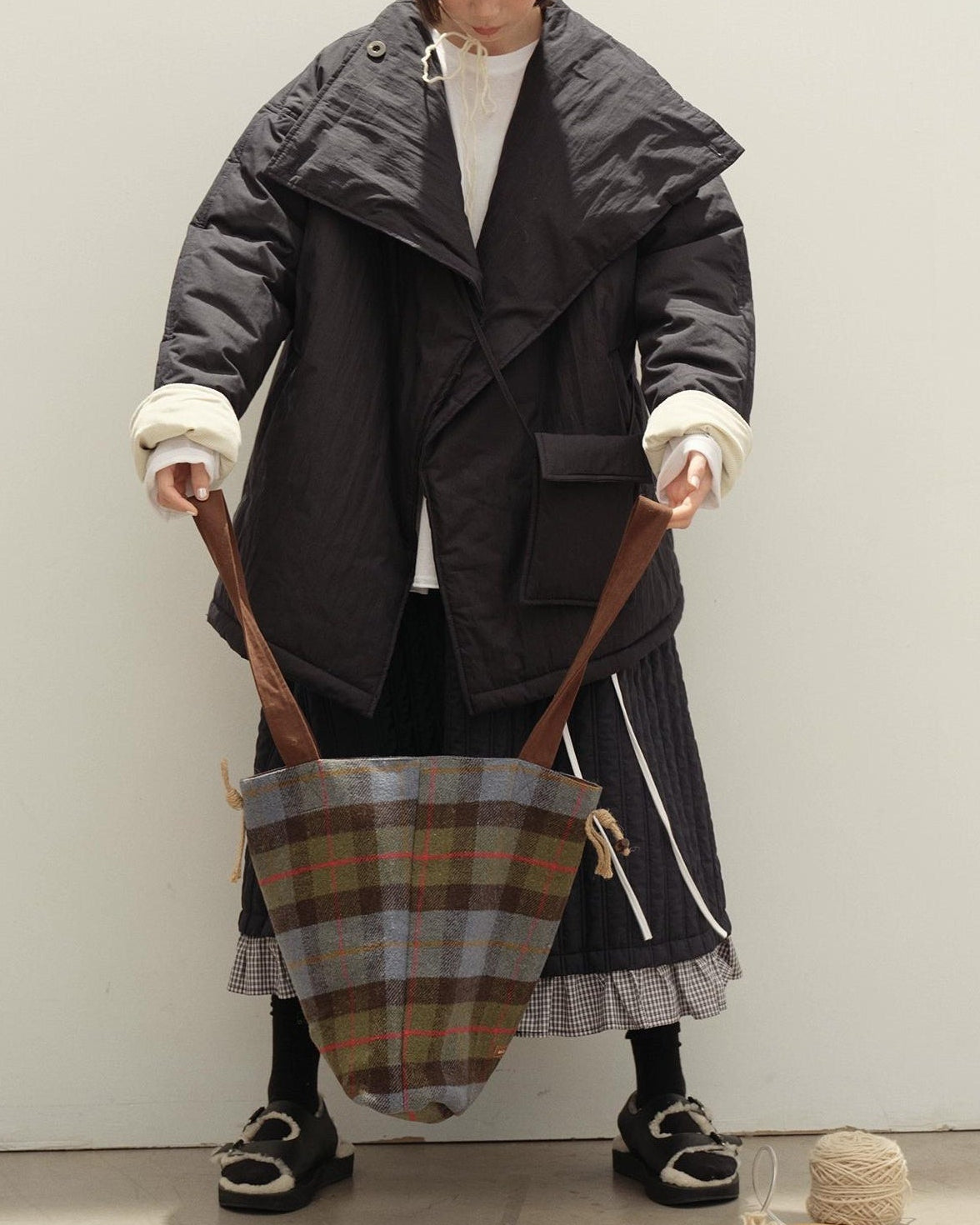 スタンドカラーミニマルノルディカ コート 10133