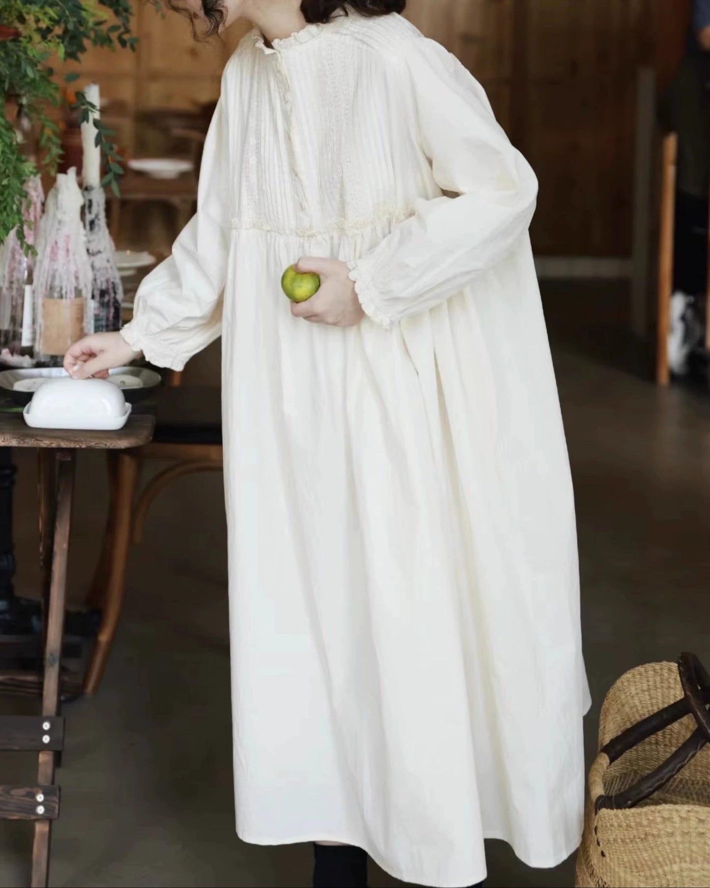 ハーフボタンレースピンタックワンピース 10094