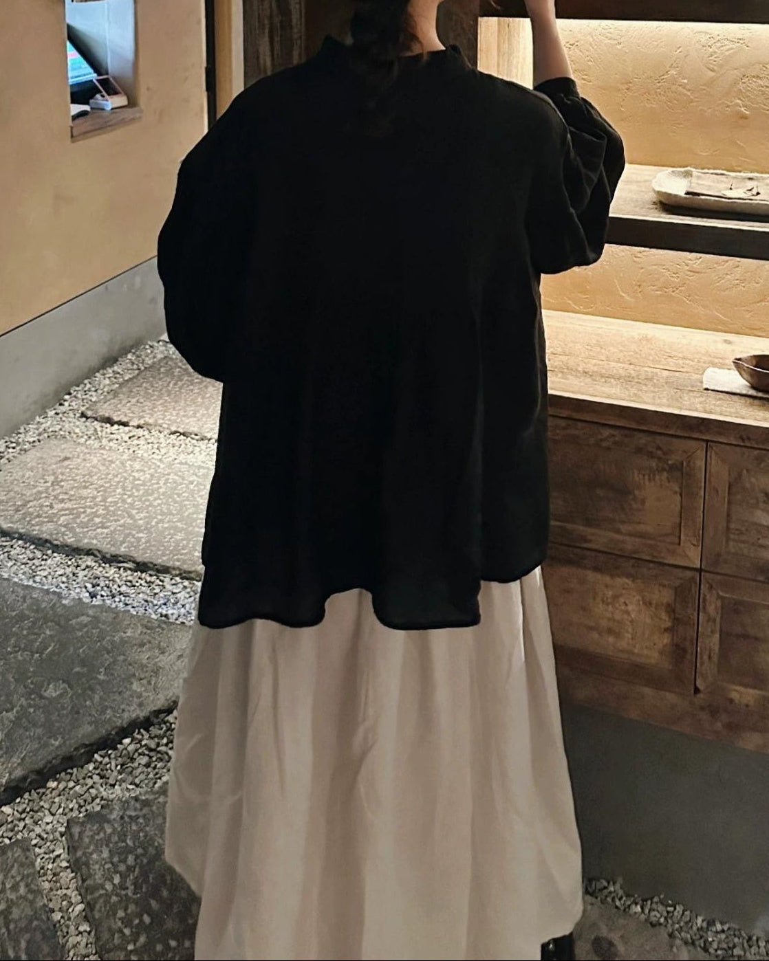 フリルネックフレアブラウス 10057