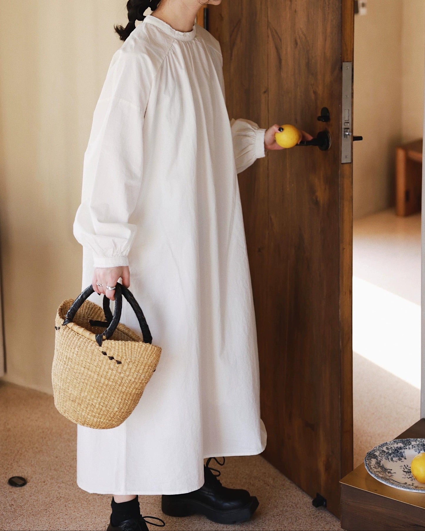 バックボタンレースワンピース 10022