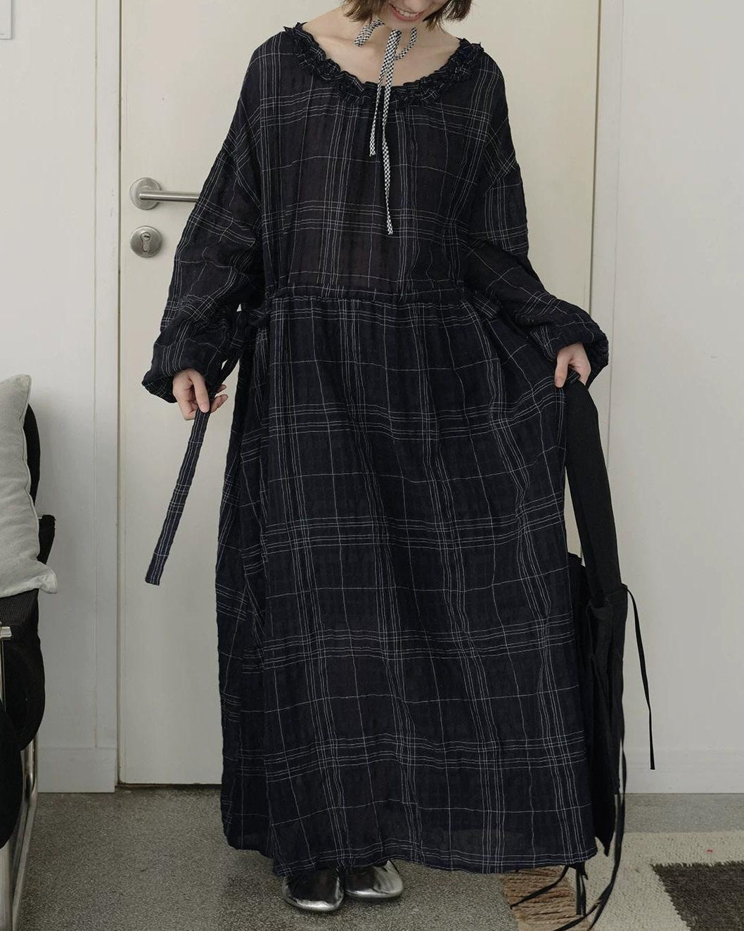 フィヨルドヴァルディナフリルワンピース 10256