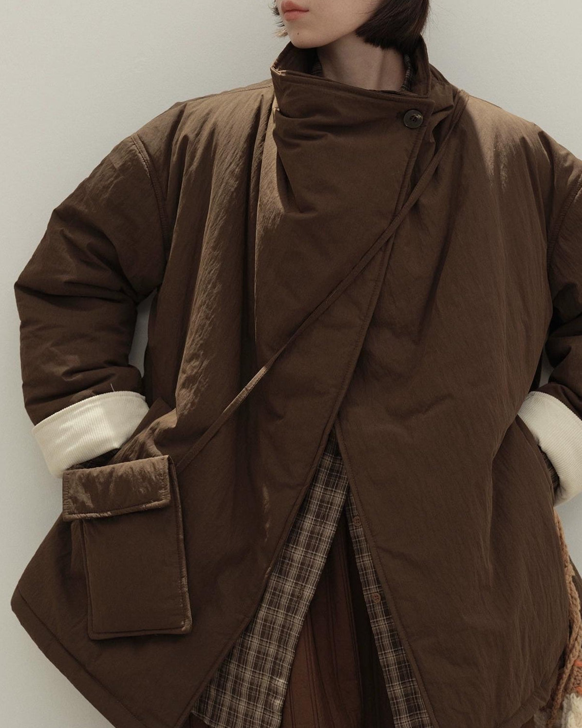 スタンドカラーミニマルノルディカ コート 10133