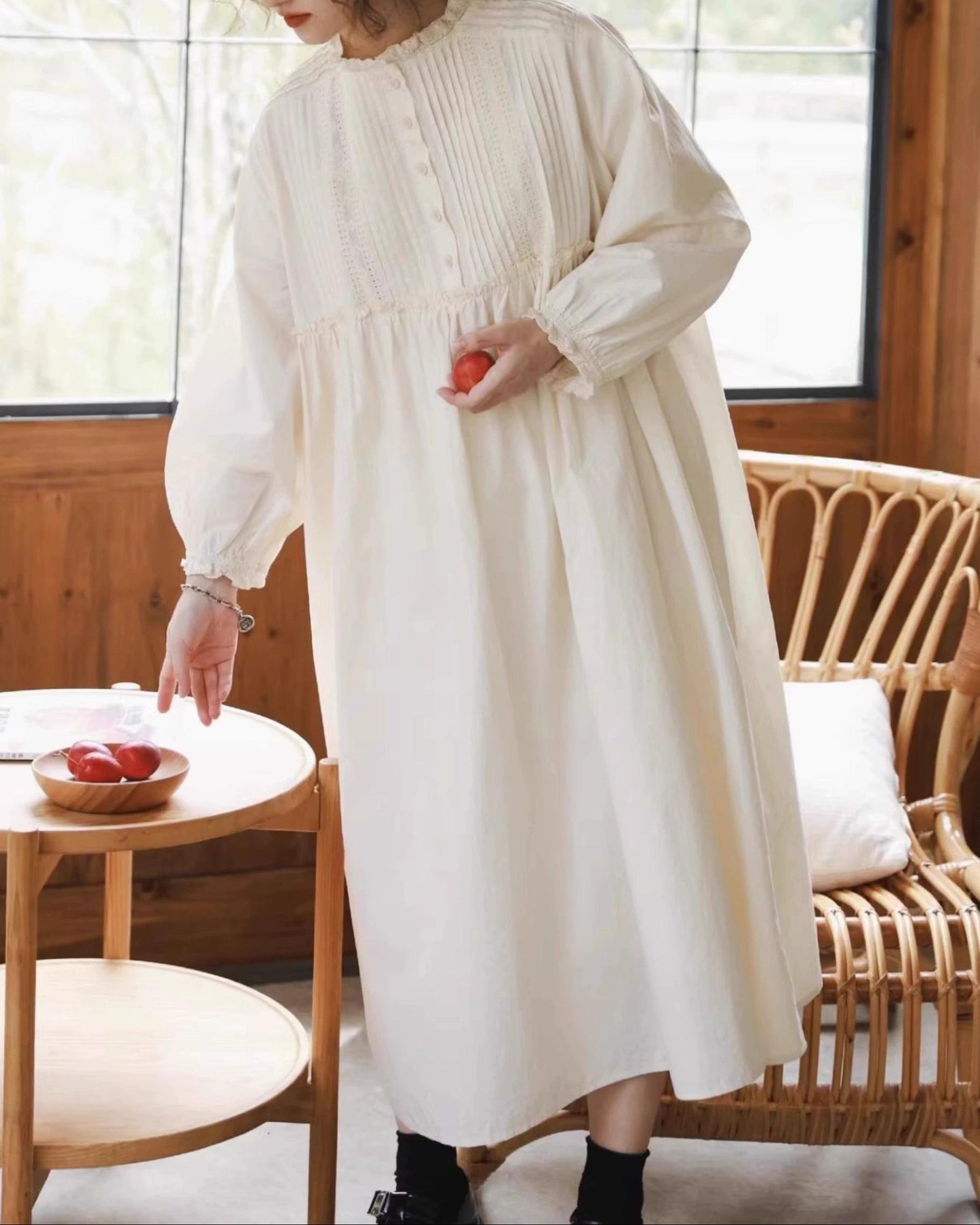 ハーフボタンレースピンタックワンピース 10094