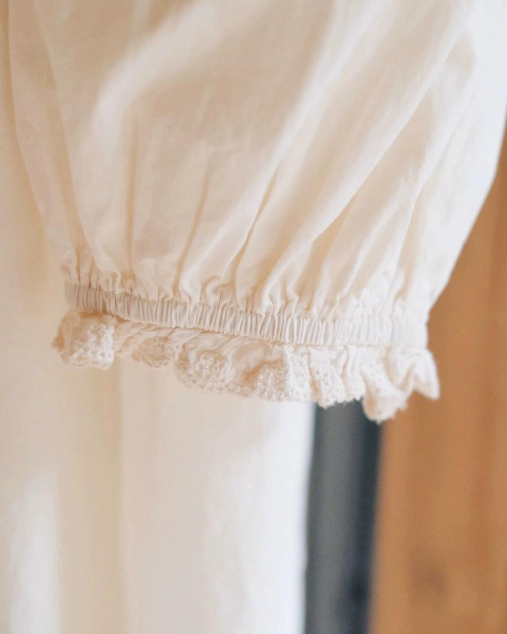 ハーフボタンレースピンタックワンピース 10094