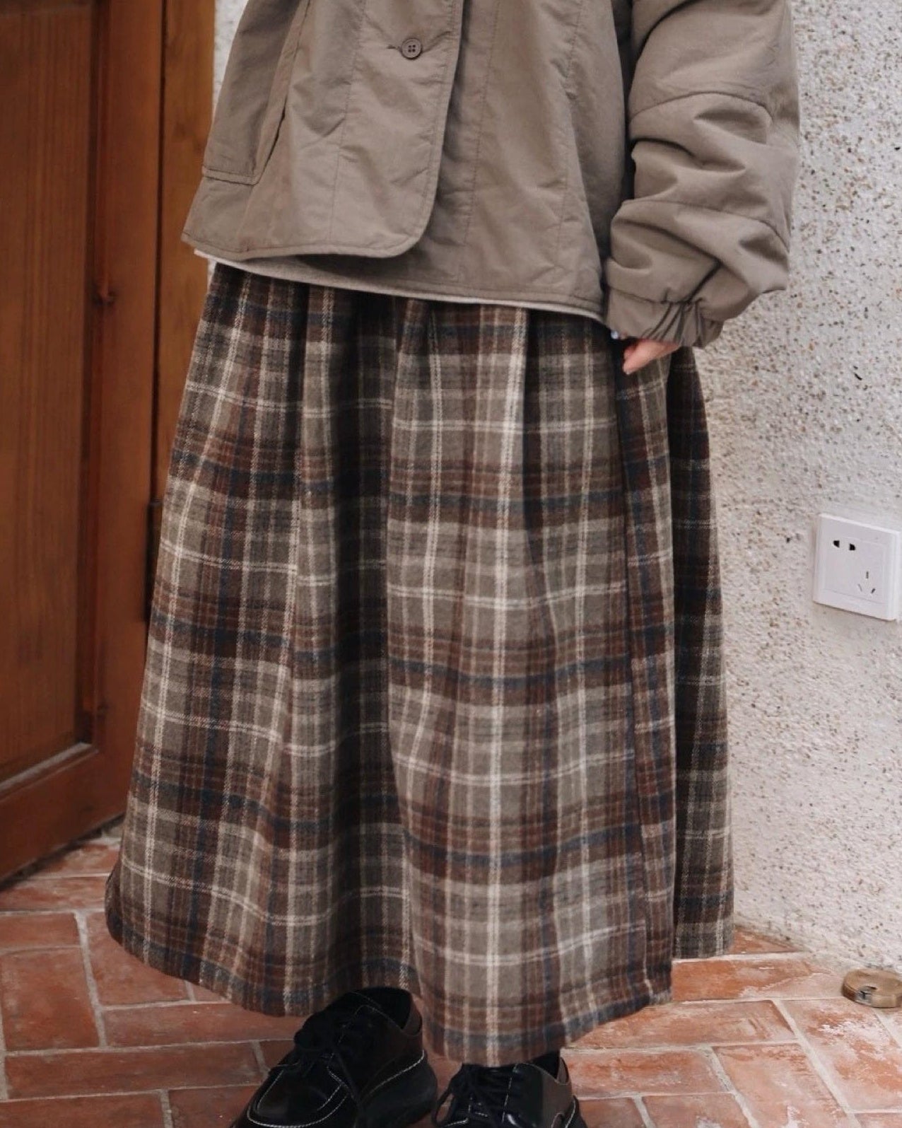 Aラインチェック柄ミディスカート 10107