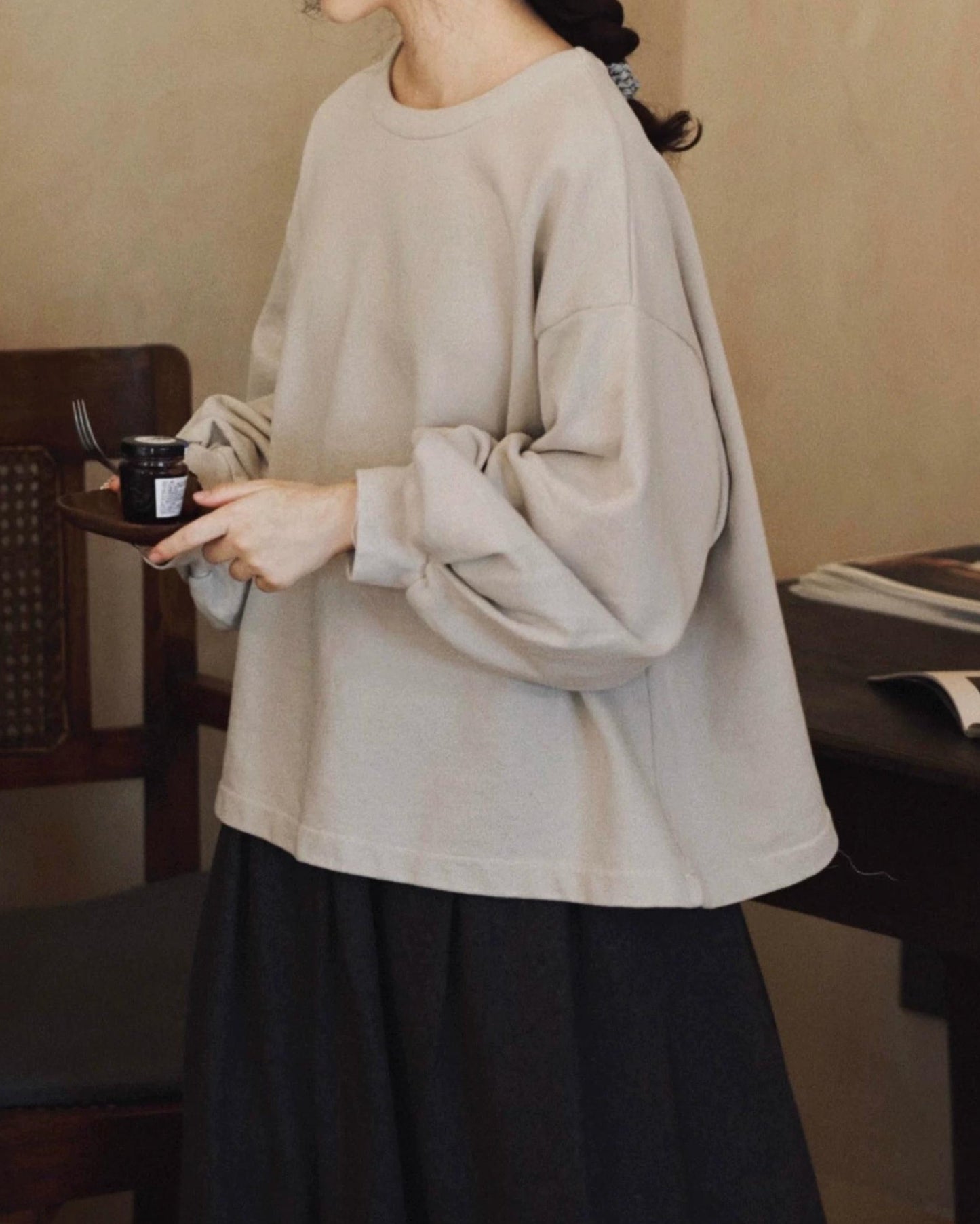 ラウンドネックパフスウェットプルオーバー 10066