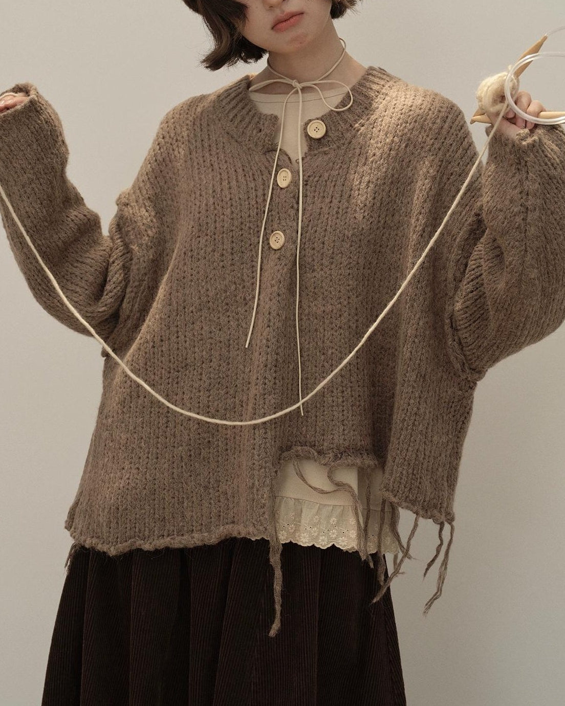 アートタッセルハーフボタンニット 10139
