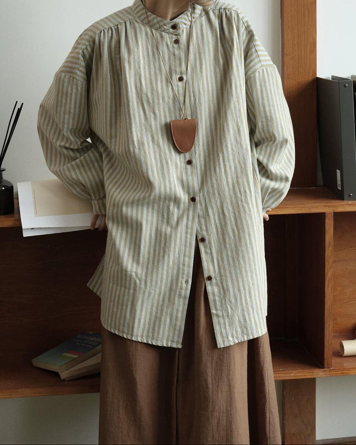 ノルヴァリーナロングバンドカラーストライプブラウス 10298