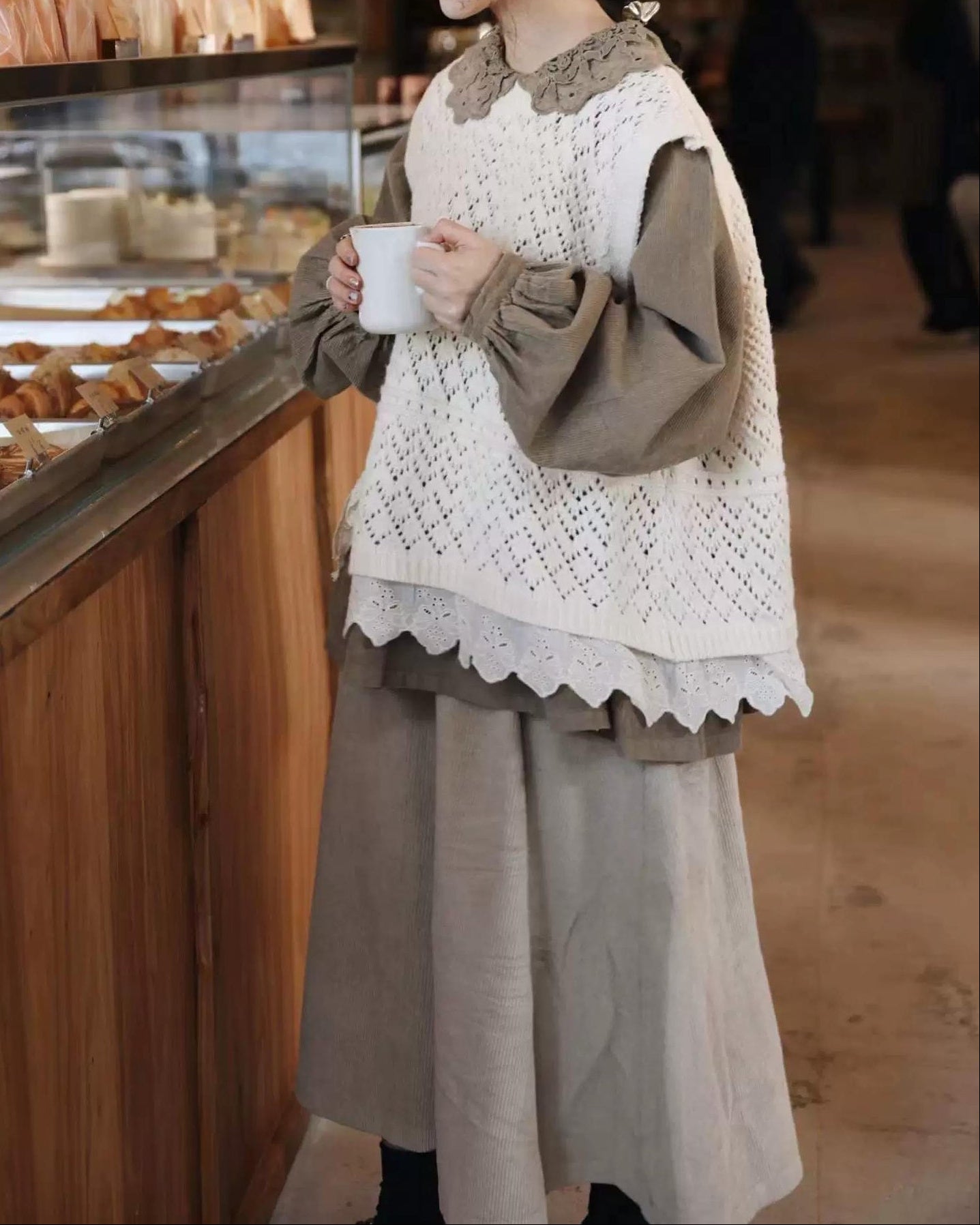 ノルディックアイレットニットベスト 10100