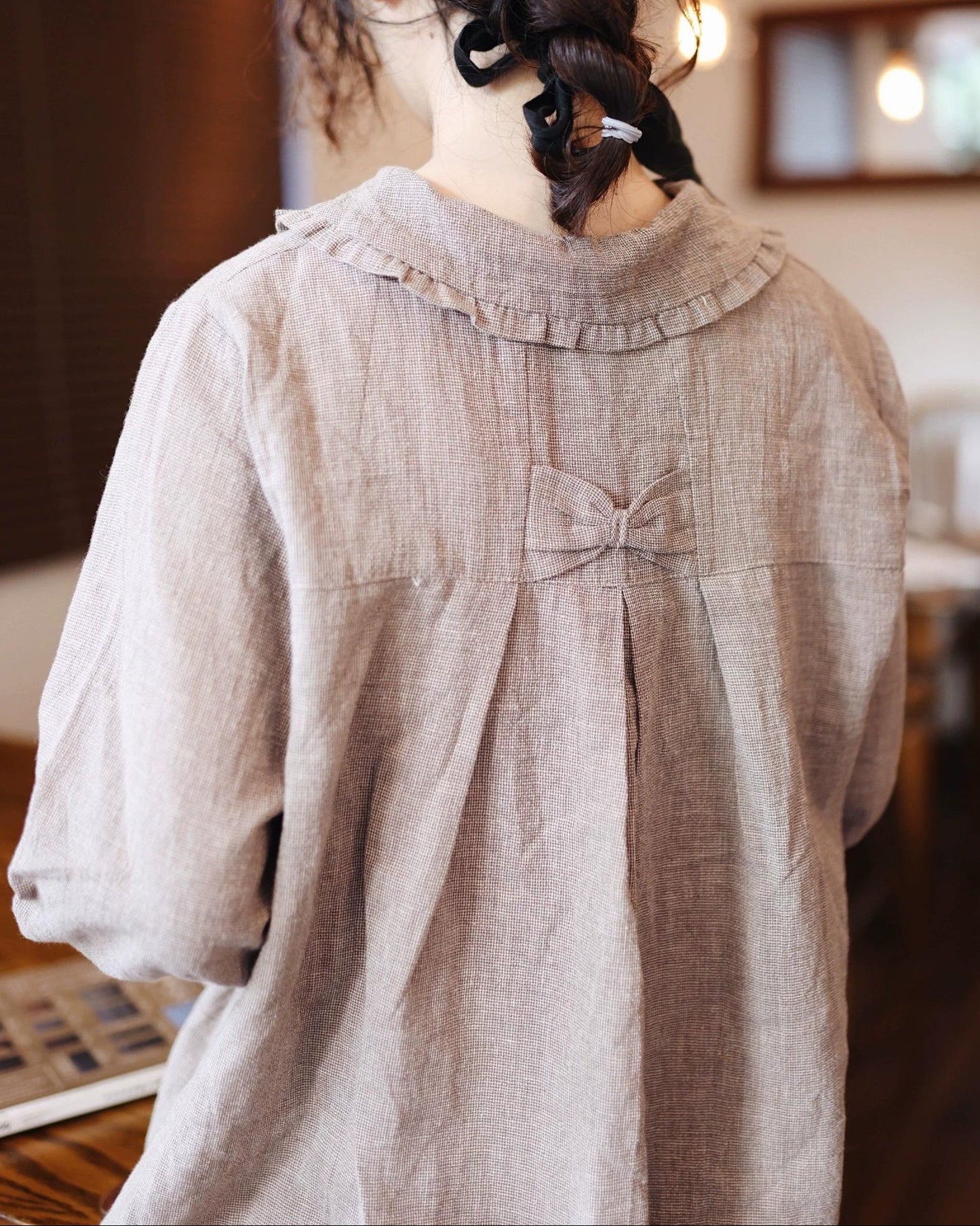 ラウンドカラーフリルピンタックブラウス 10009