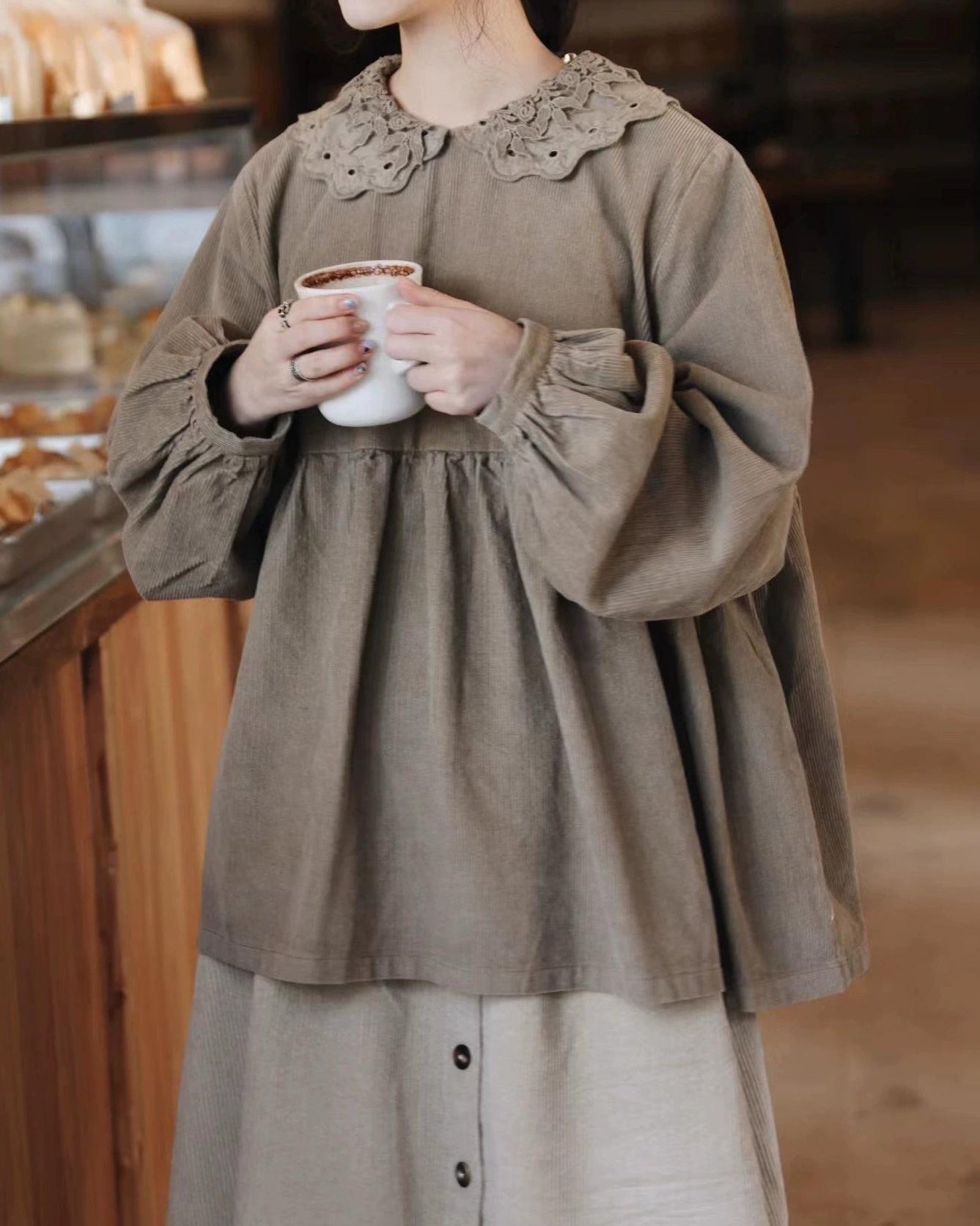 ナチュラルニュアンス レースカラーブラウス 10106