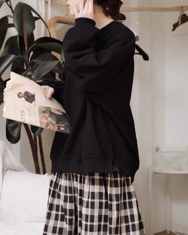 ラウンドメロウスリットプルオーバー 10122