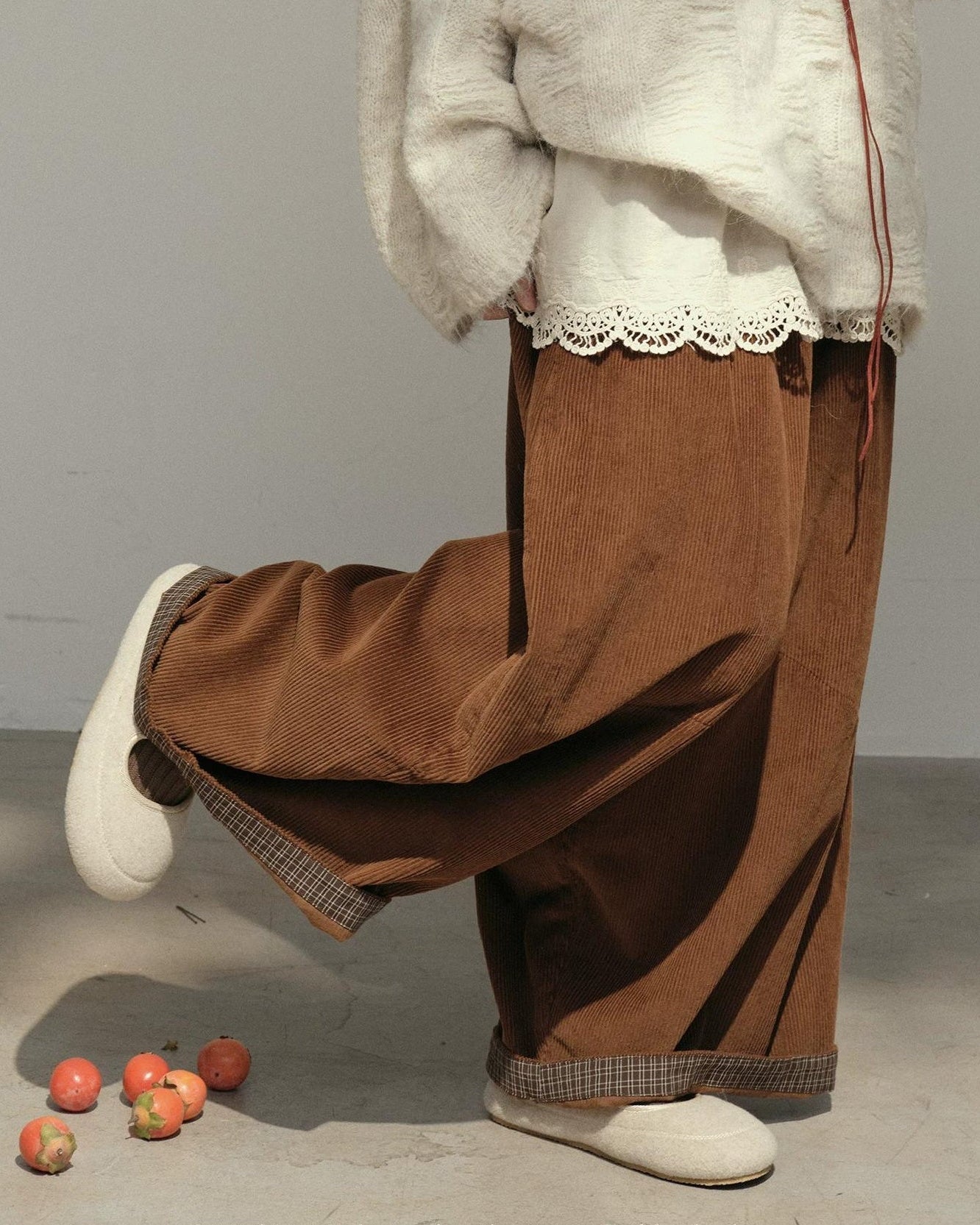 コーデュロイランタンシルエットカジュアルパンツ 10169