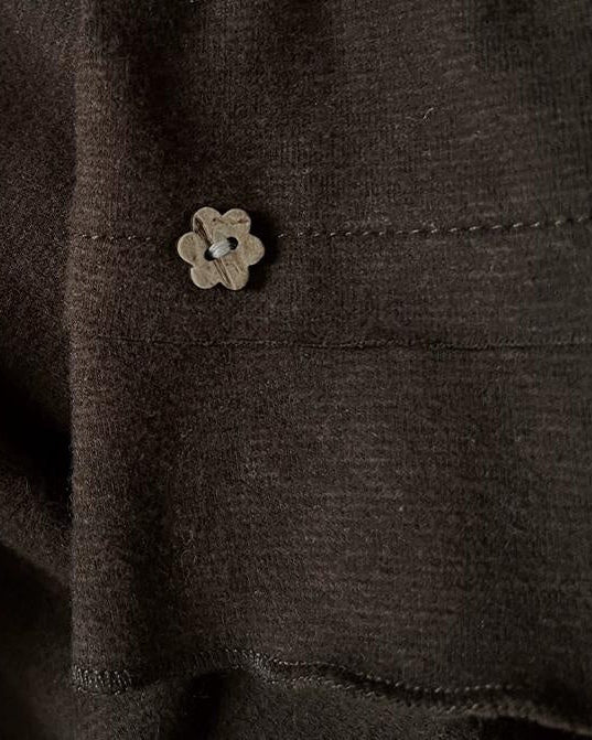 ブロッサムボタンフリルプルオーバー 10127